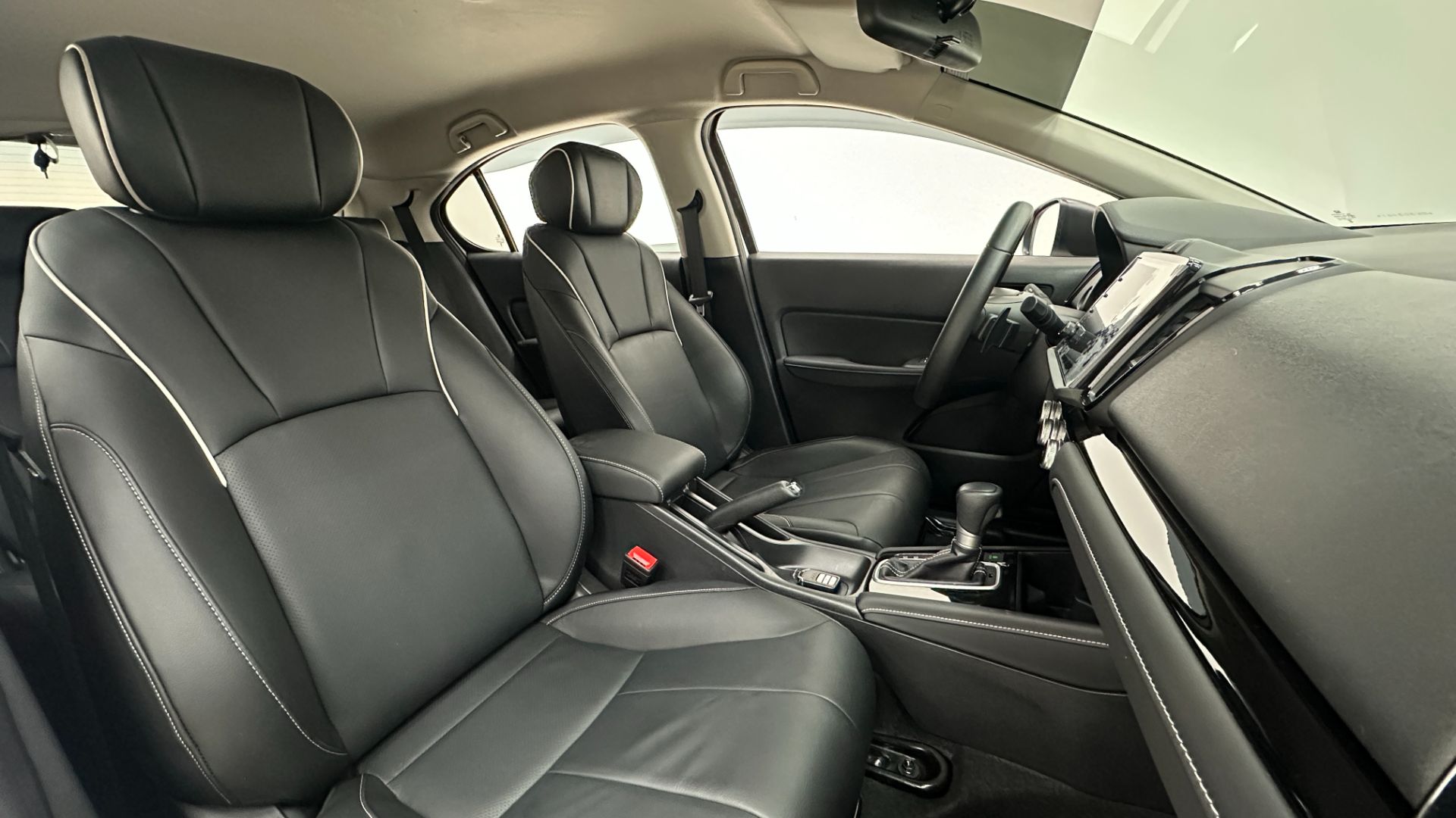 HONDA CITY HATCHBACK TOURING 1.5 FLEX 16V AUT 2024
