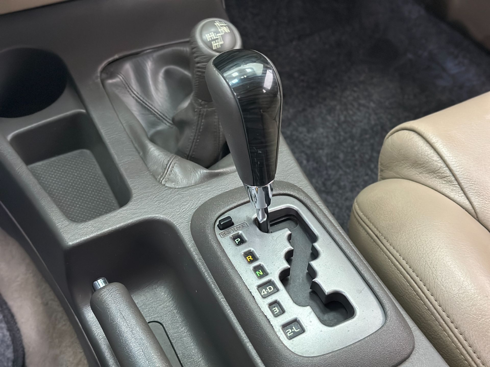 TOYOTA HILUX SW4 SRV 4X4 2012