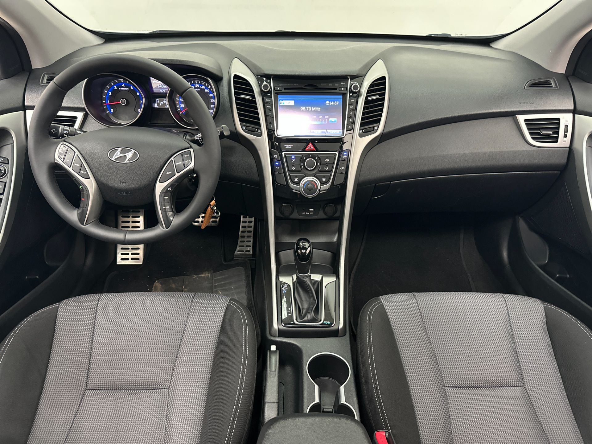 I30 1.8 AUTOMATICO 2016