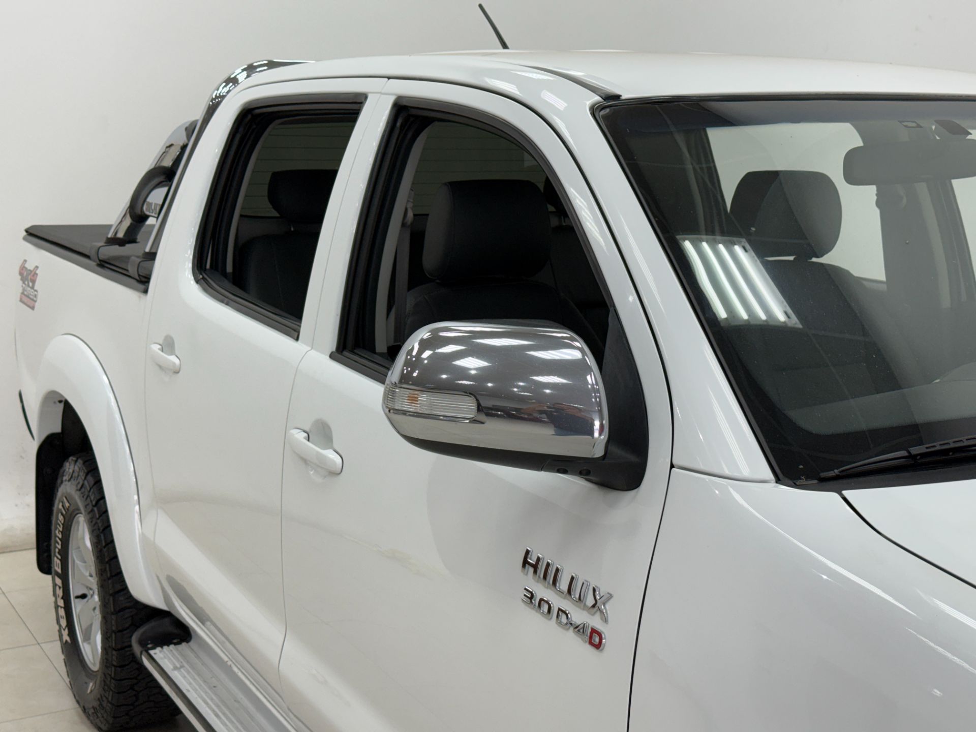 HILUX SRV 3.0 4X4 AUTOMATICA 2012