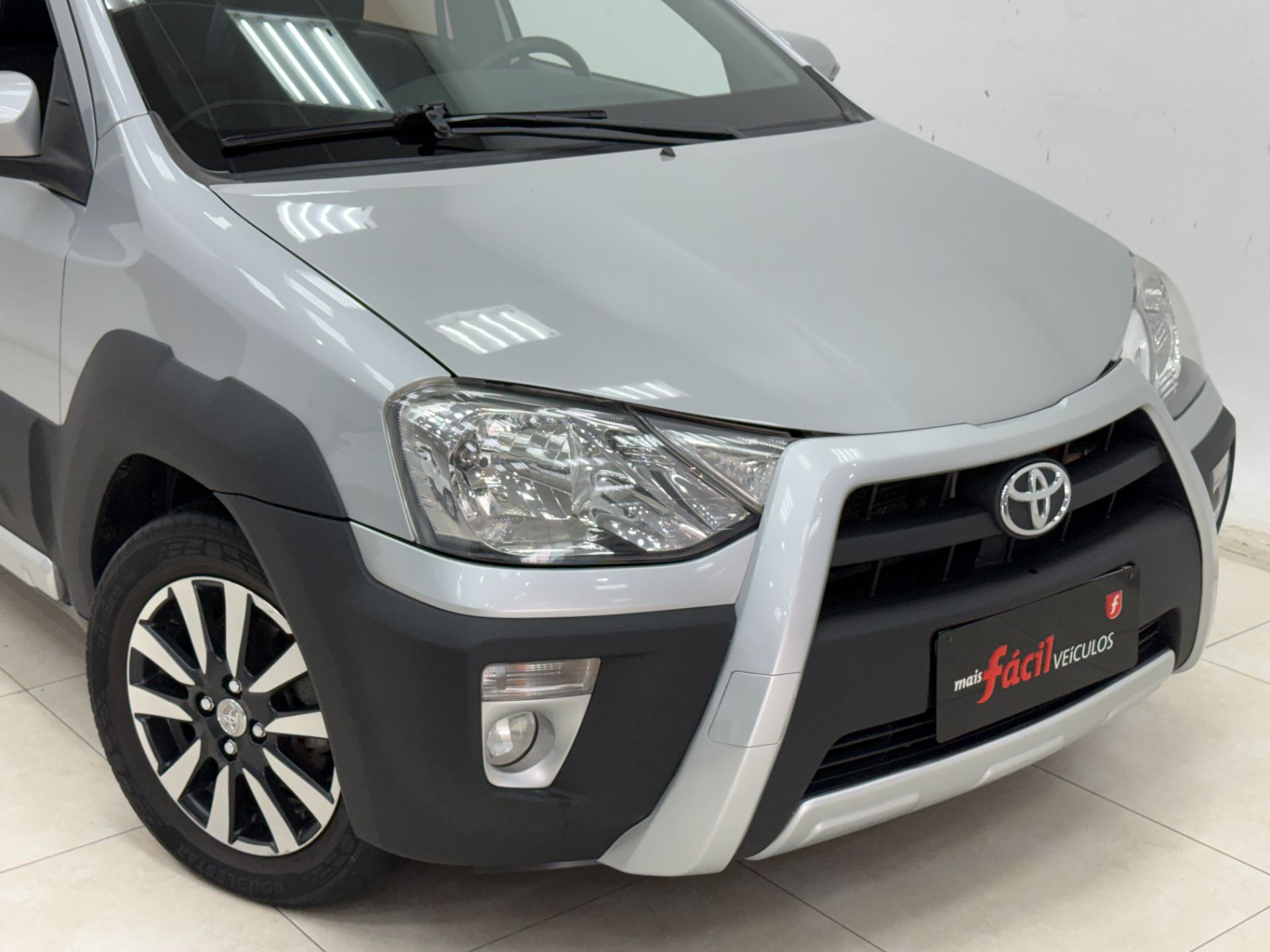 ETIOS CROSS 1.5 AT 2018