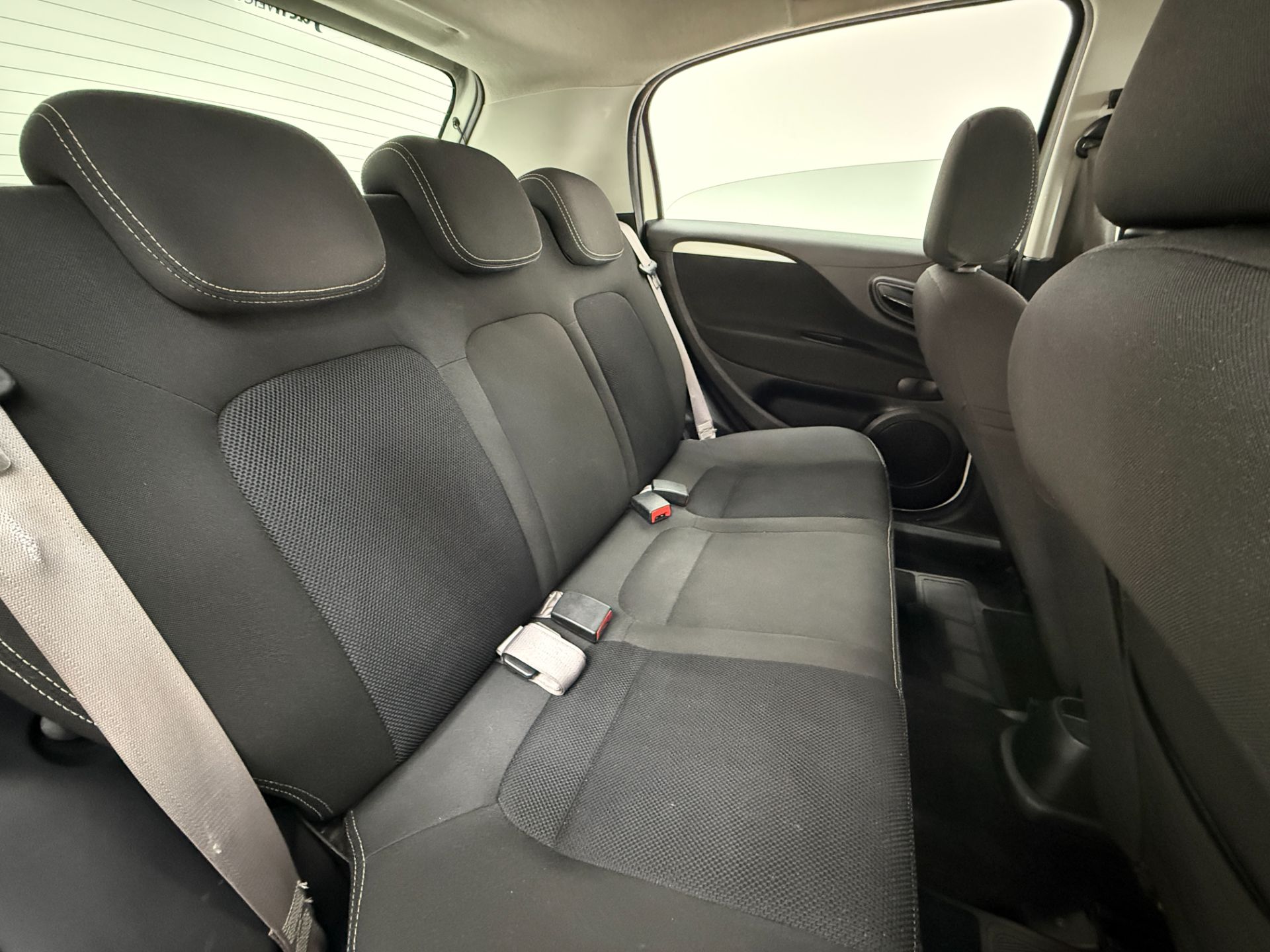 PUNTO SPORTING 1.8 AUTOMATIZADO 2016