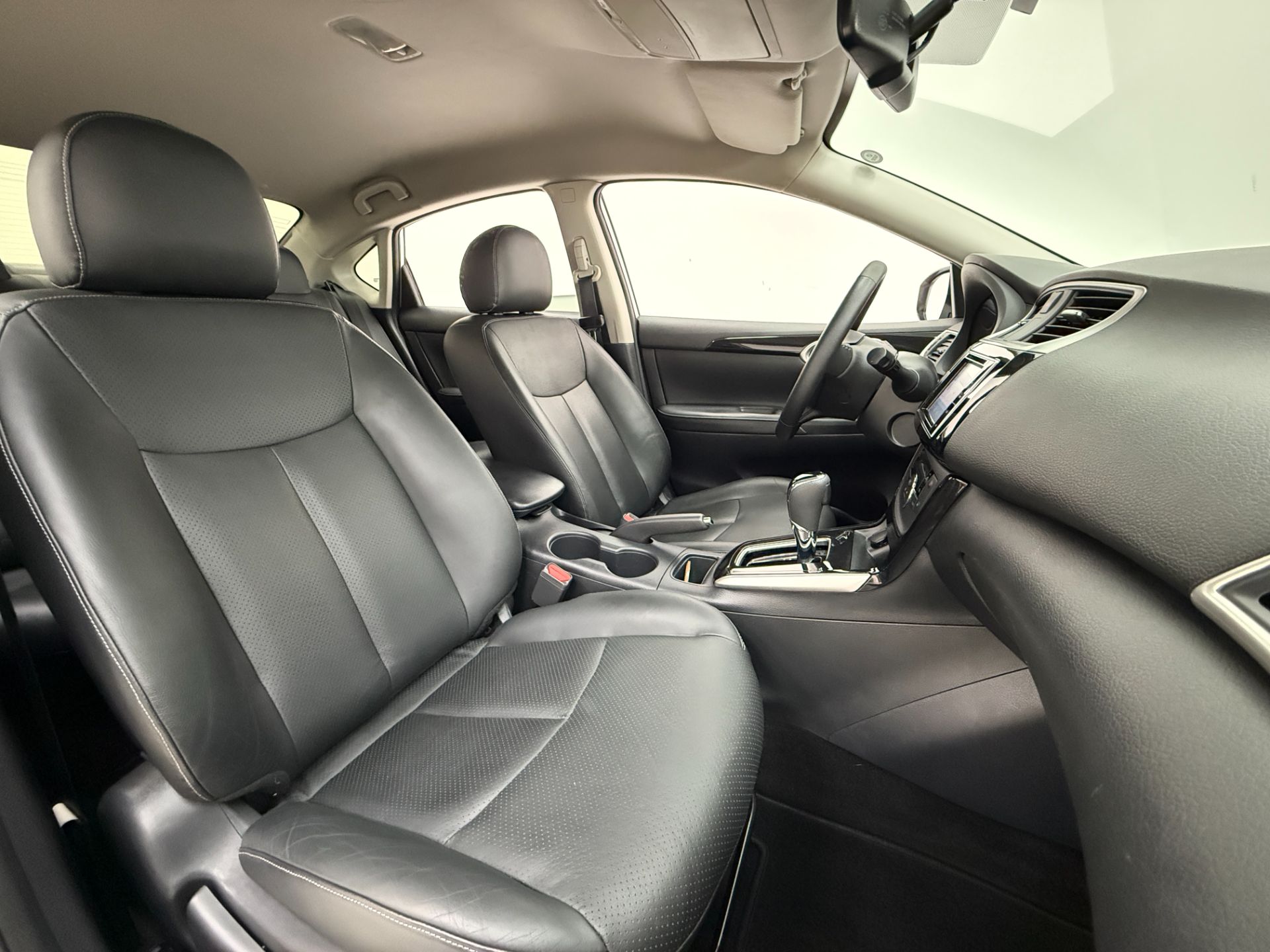 NISSAN SENTRA 20SV CVT 2020