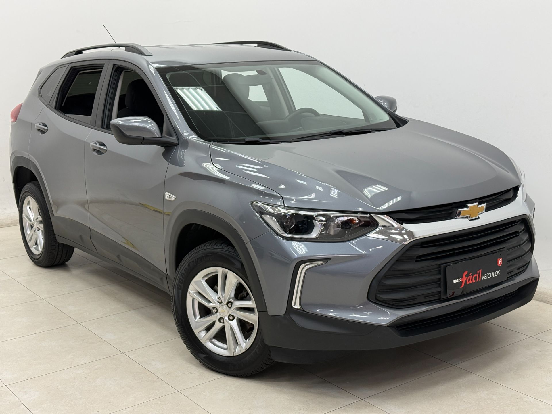 TRACKER LT 1.0 TURBO AUTOMATICA 2022 CINZA