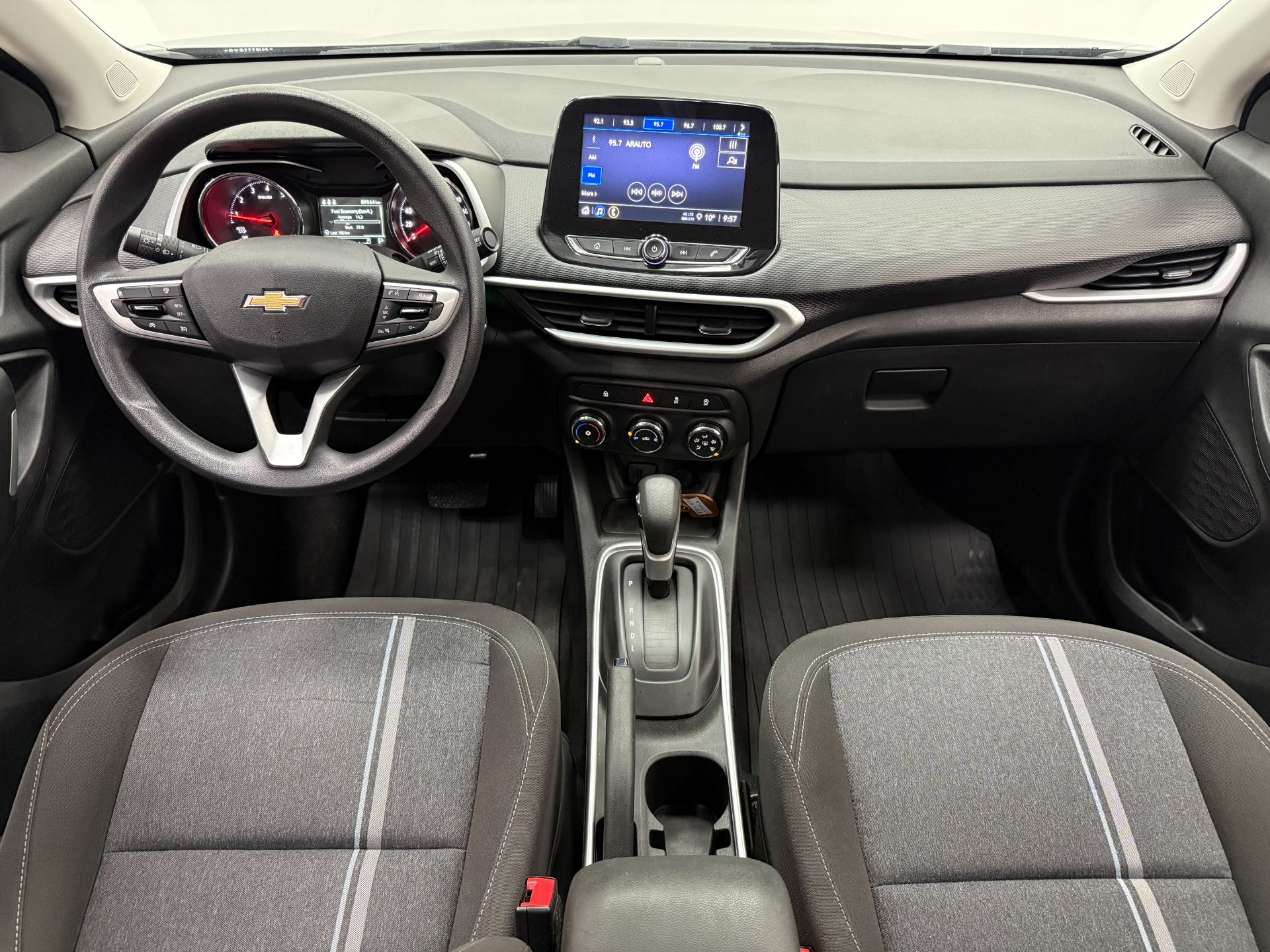 TRACKER LT 1.0 TURBO AUTOMATICA 2022