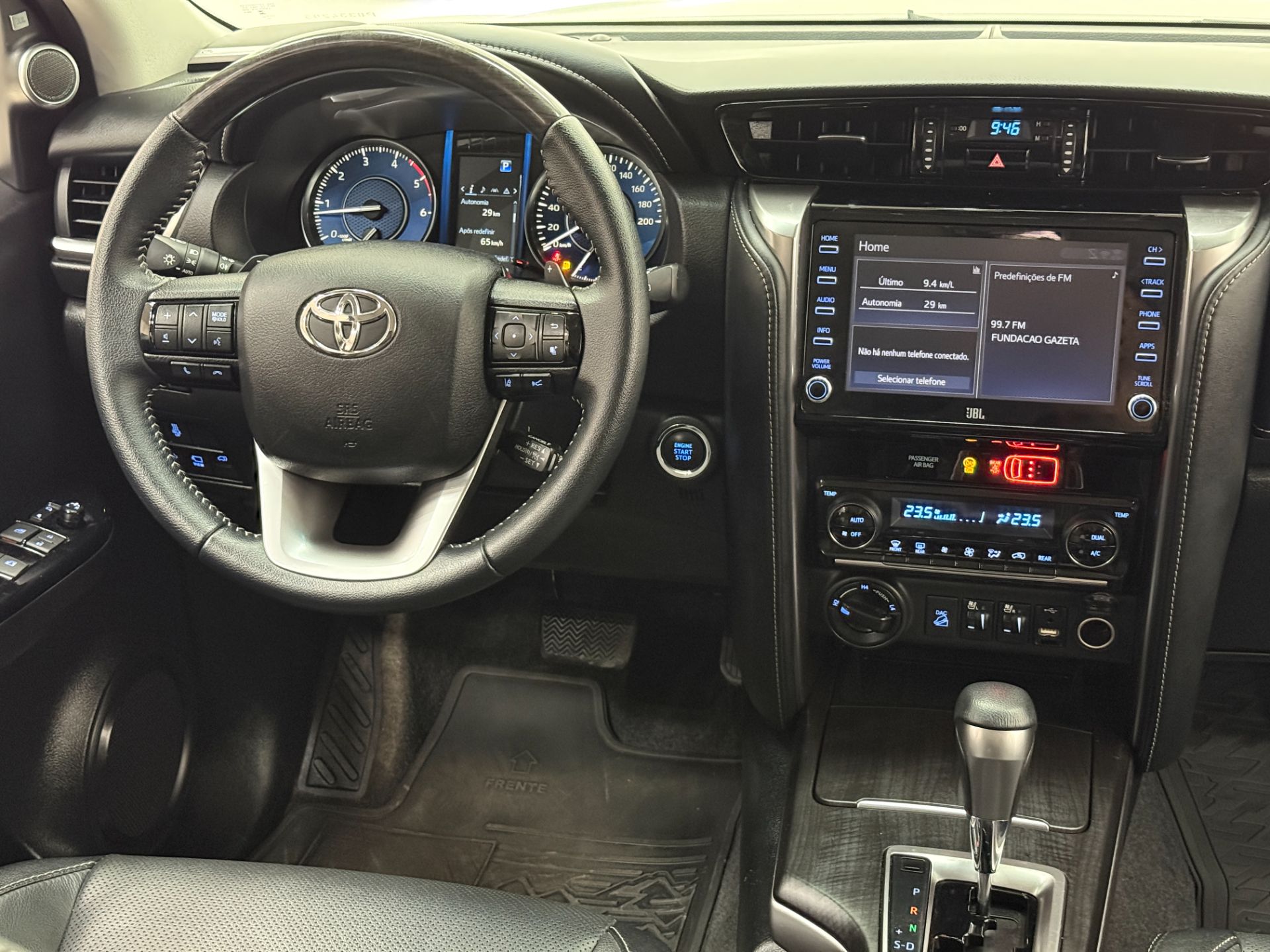 HILUX SW4 SRX 4X4 2.8 DIESEL