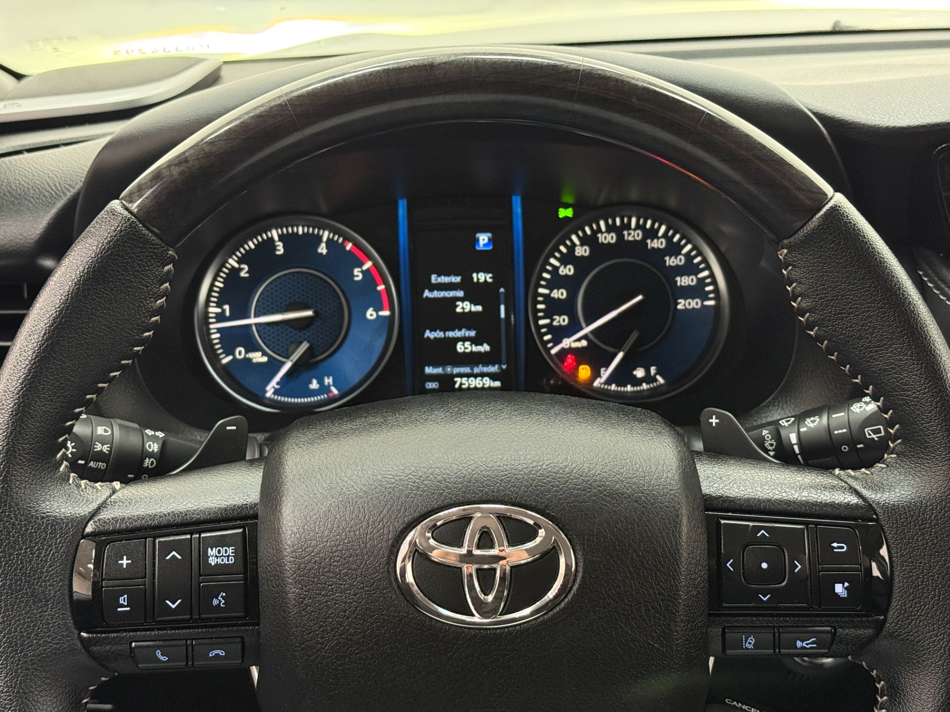 HILUX SW4 SRX 4X4 2.8 DIESEL