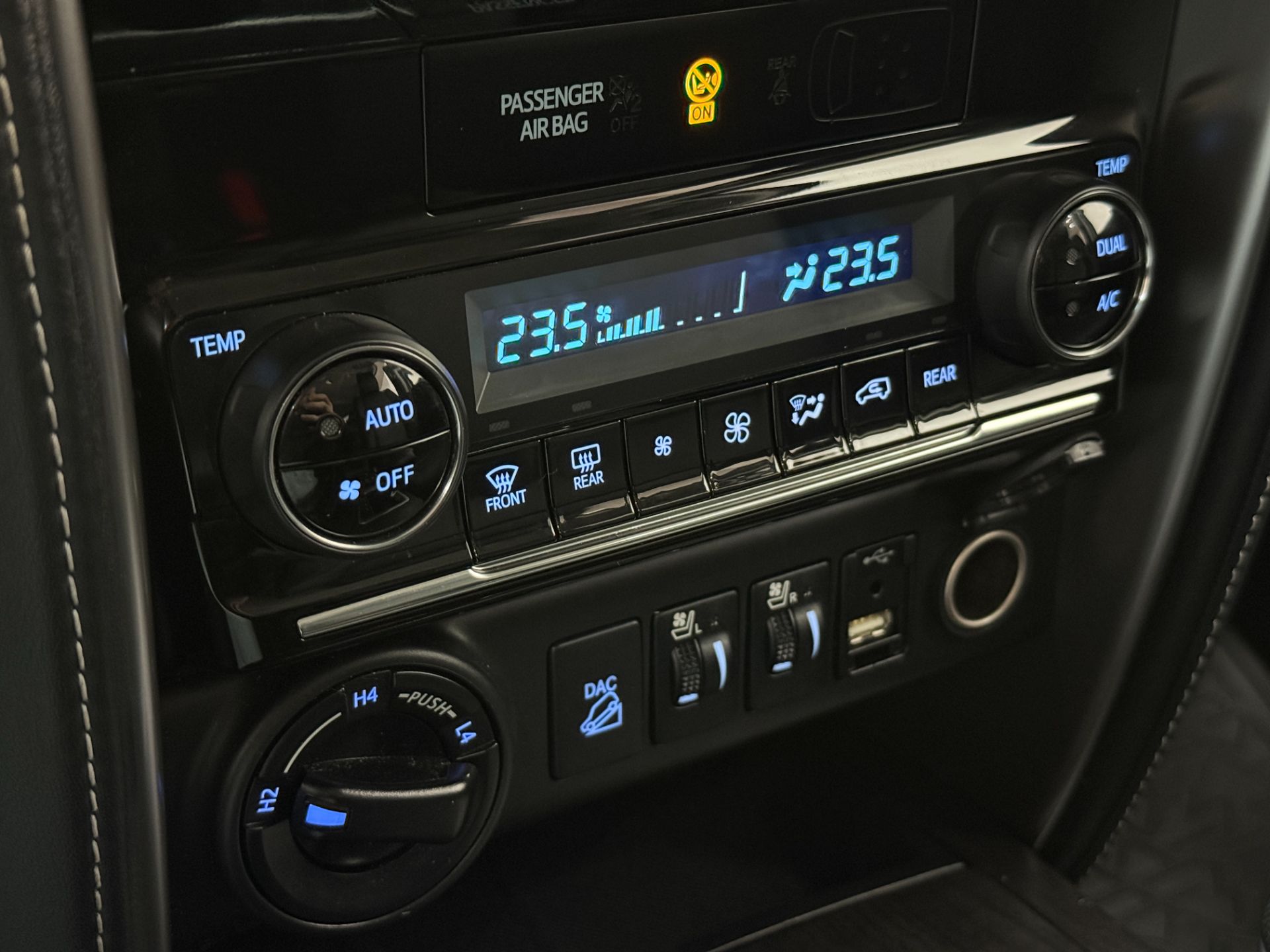 HILUX SW4 SRX 4X4 2.8 DIESEL