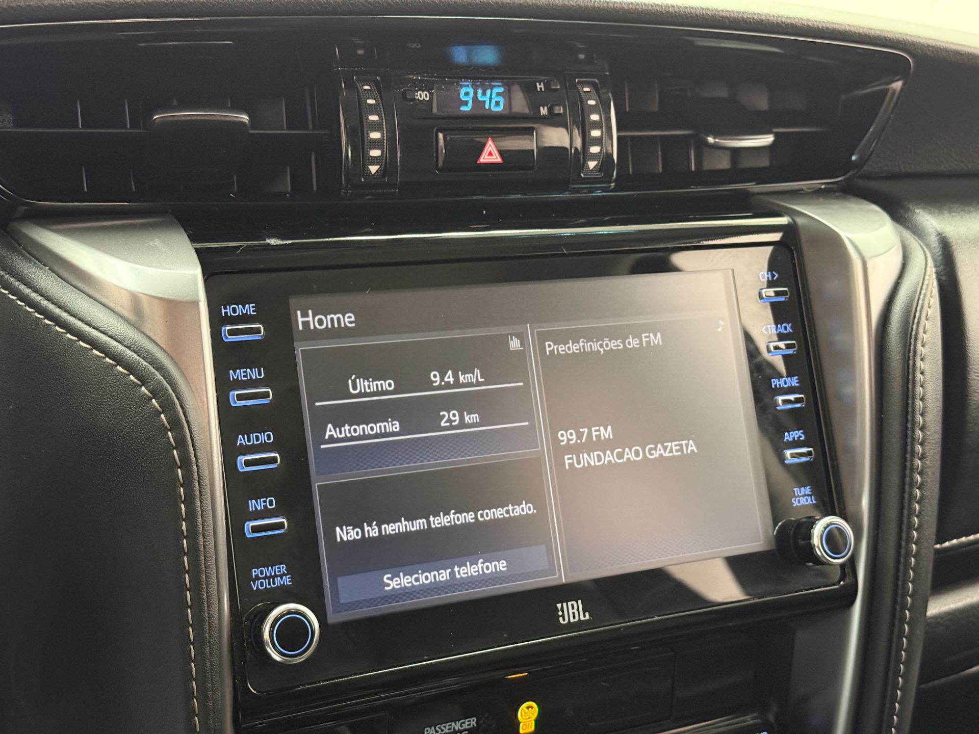 HILUX SW4 SRX 4X4 2.8 DIESEL