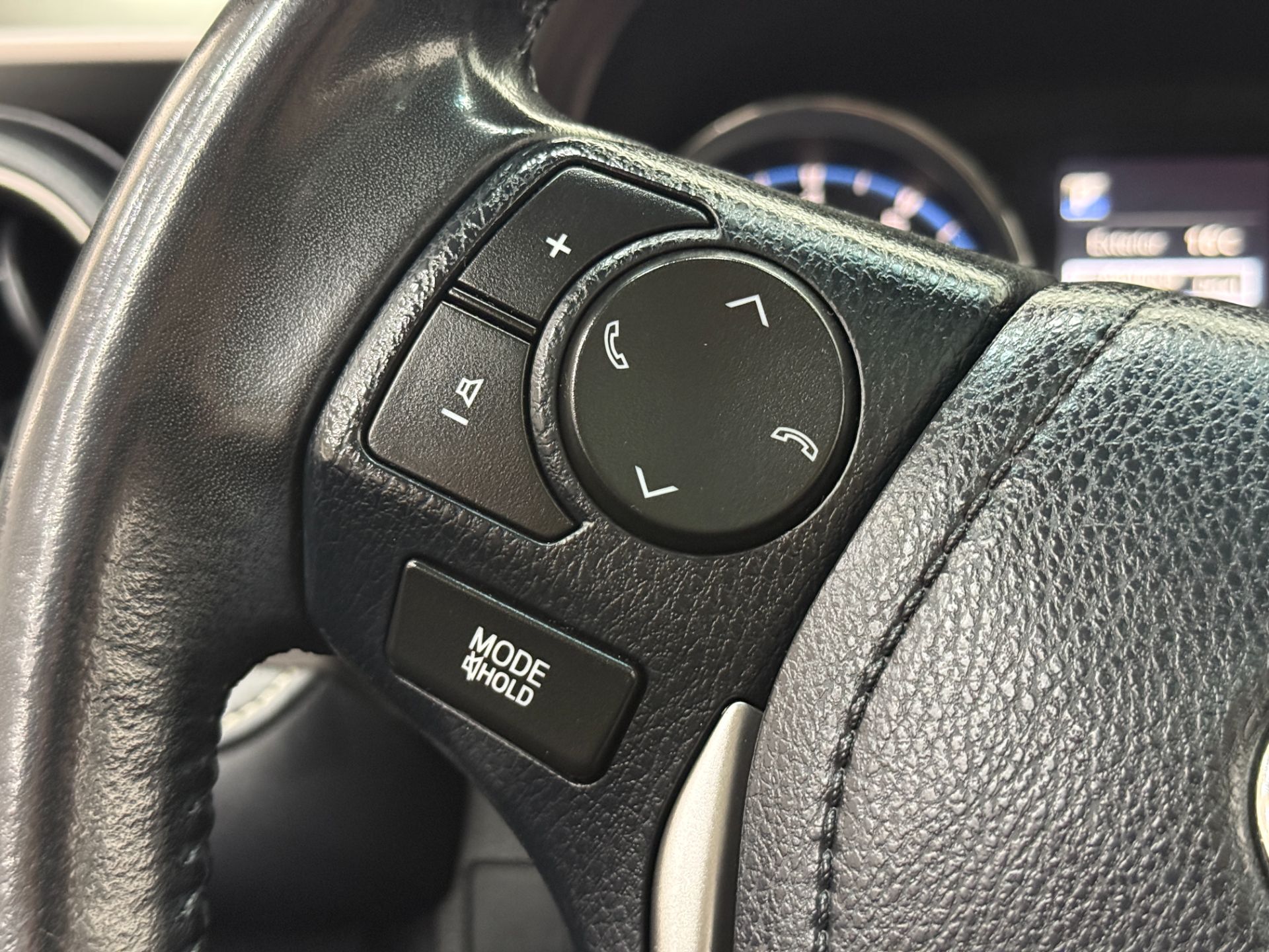 RAV4 4X2 TOP