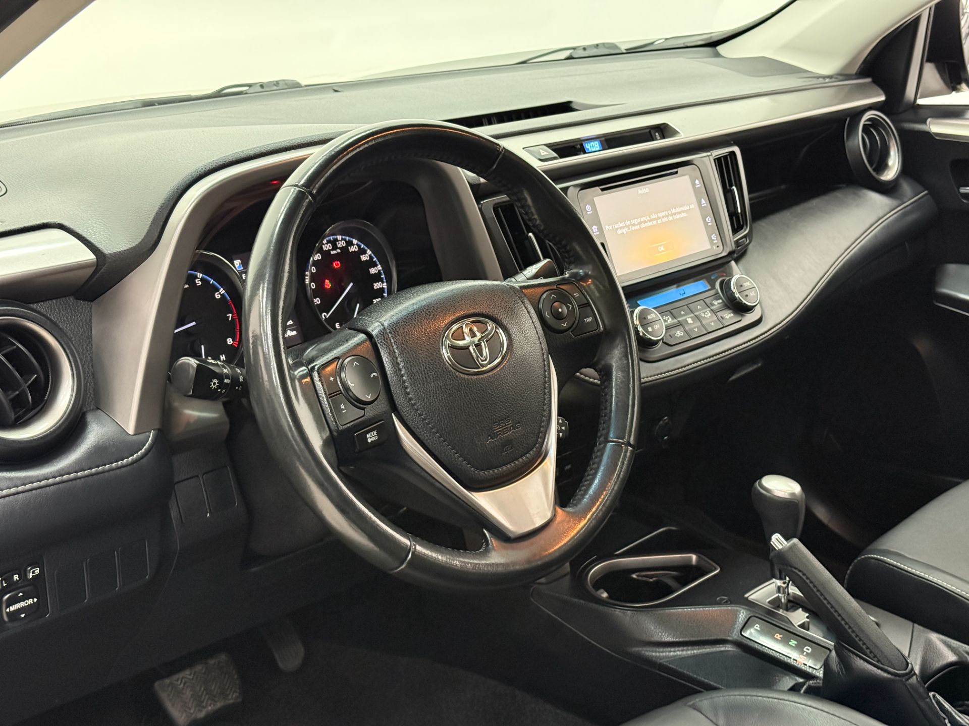 RAV4 4X2 TOP