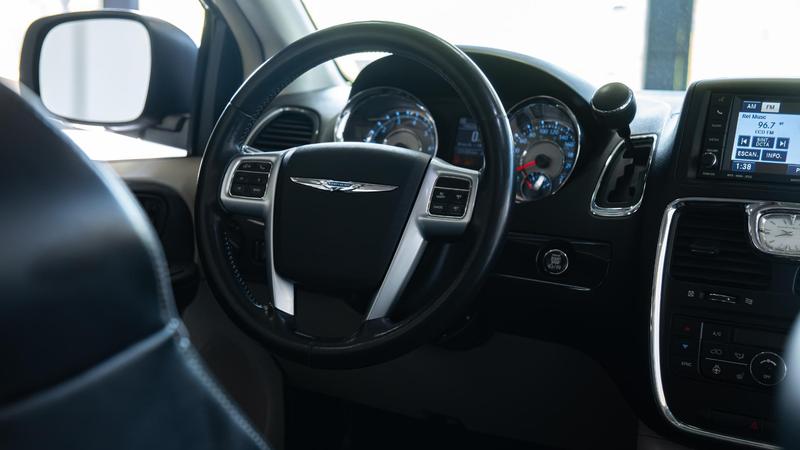Chrysler Town & Country 38 Limited - foto 17