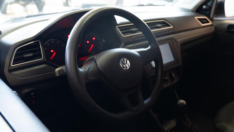 Volkswagen Gol MPI - foto 11