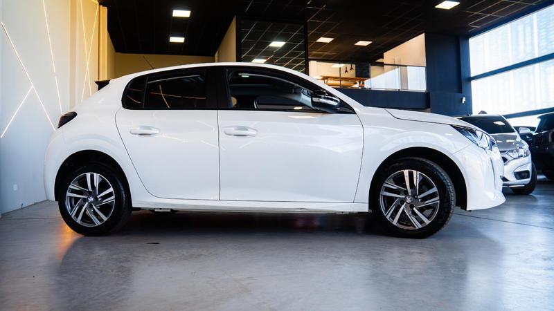 Peugeot 208 Griffe 1.6 Flex 16V 5P Aut. - foto 4