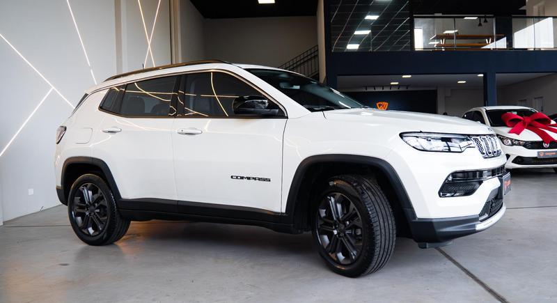 Jeep Compass Long T270 13 Tb 4X2 Flex Automático - foto 3