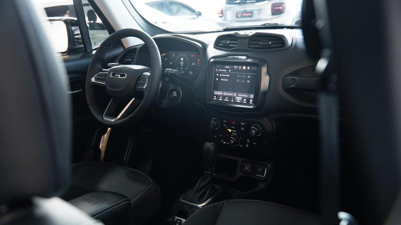 Jeep Renegade Sahara T270 13 Tb 4X2 Flex Automático - foto 10