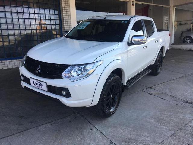 MITSUBISHI L200 TRITON 2.4 16V TURBO DIESEL SPORT HPE-S CD 4P 4X4 AUT