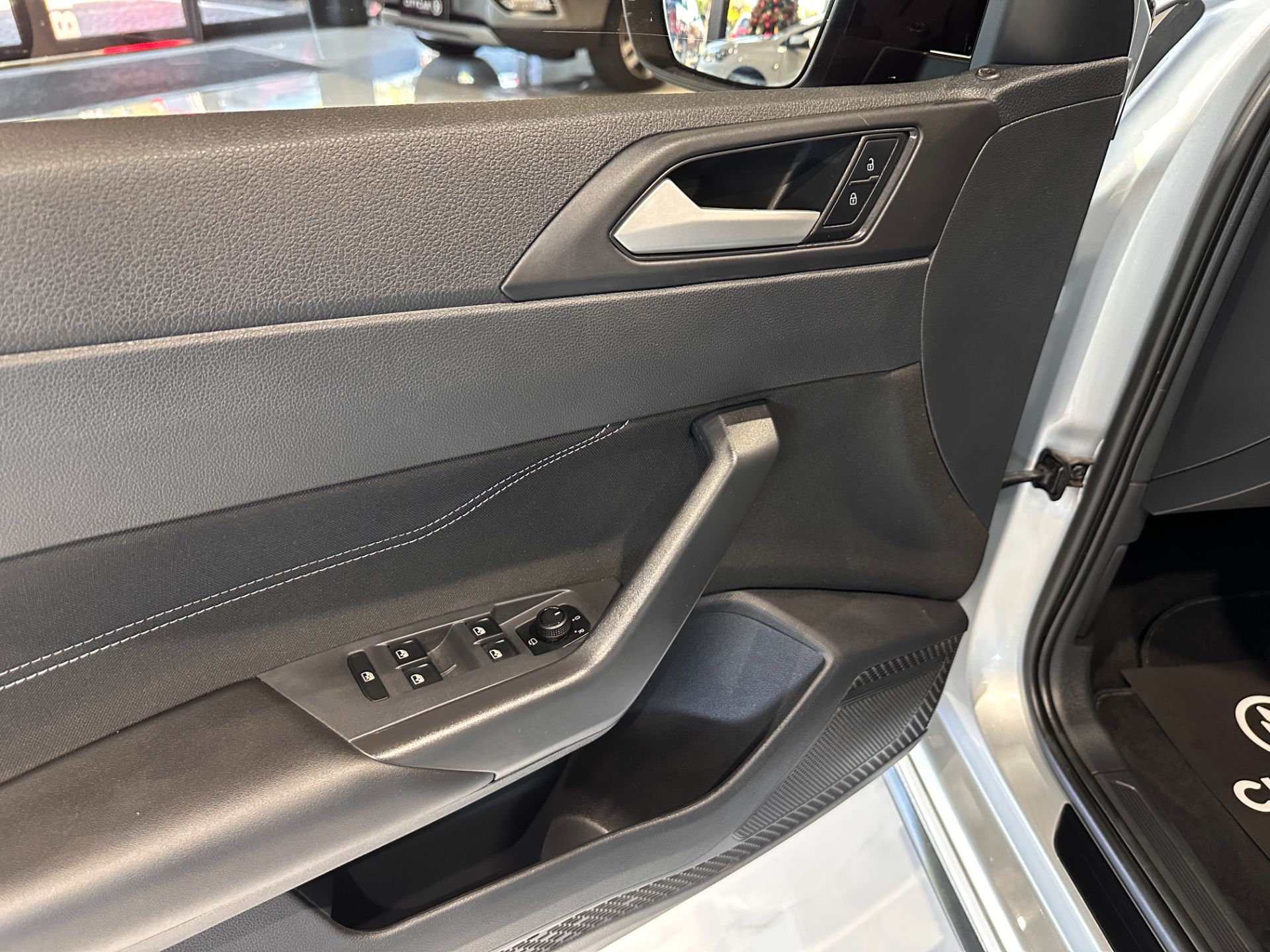 VOLKSWAGEN VIRTUS EXCLUSIVE 1.4 TURBO 250 TSI