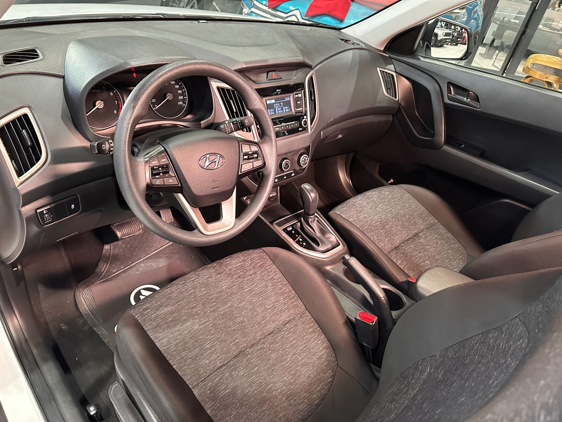 HYUNDAI CRETA ACTION 1.6 AUTOMATICO