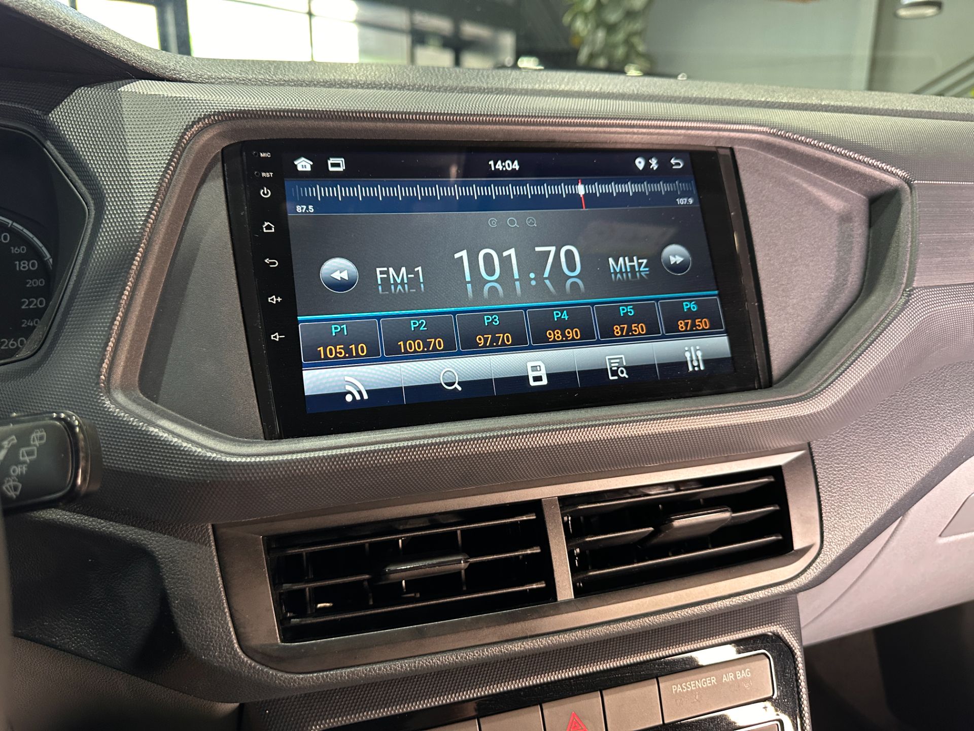 VOLKSWAGEN T-CROSS SENSE 200 TSI AUTOMATICO