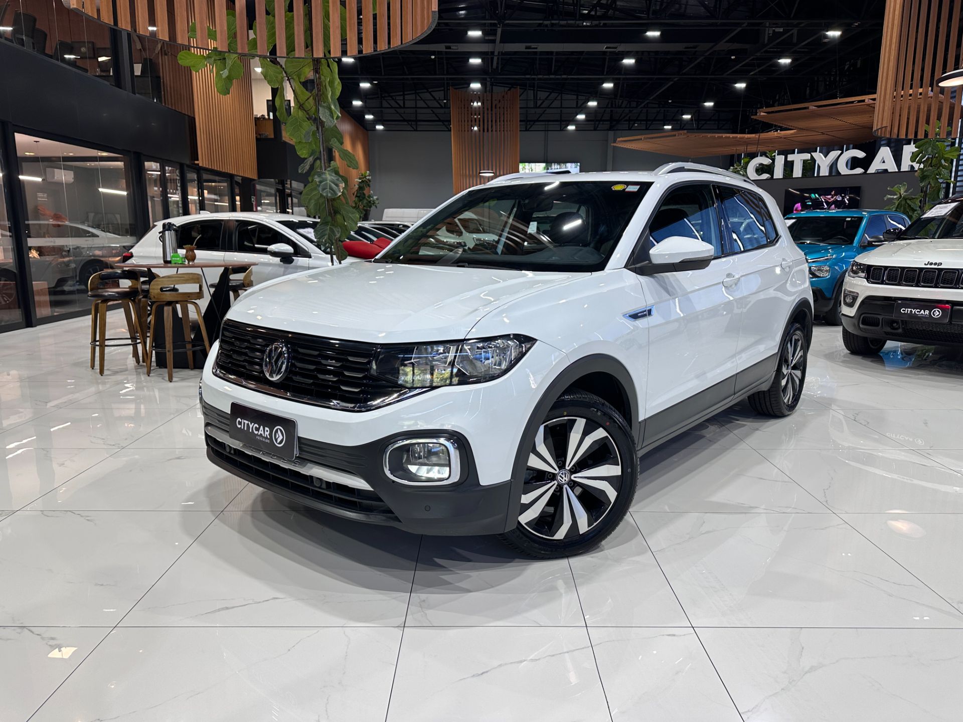 VOLKSWAGEN T-CROSS HIGHLINE 250 TSI