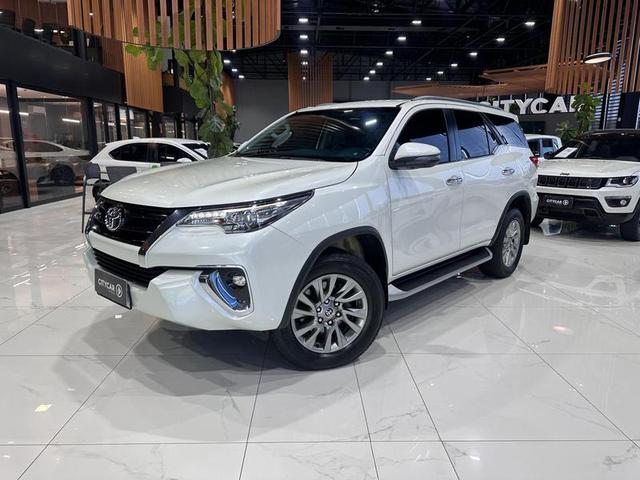 TOYOTA HILUX SW4 SRX 2.8 4X4 DIESEL
