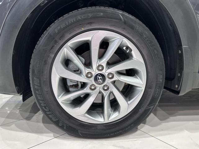 HYUNDAI TUCSON GLS 1.6 TURBO