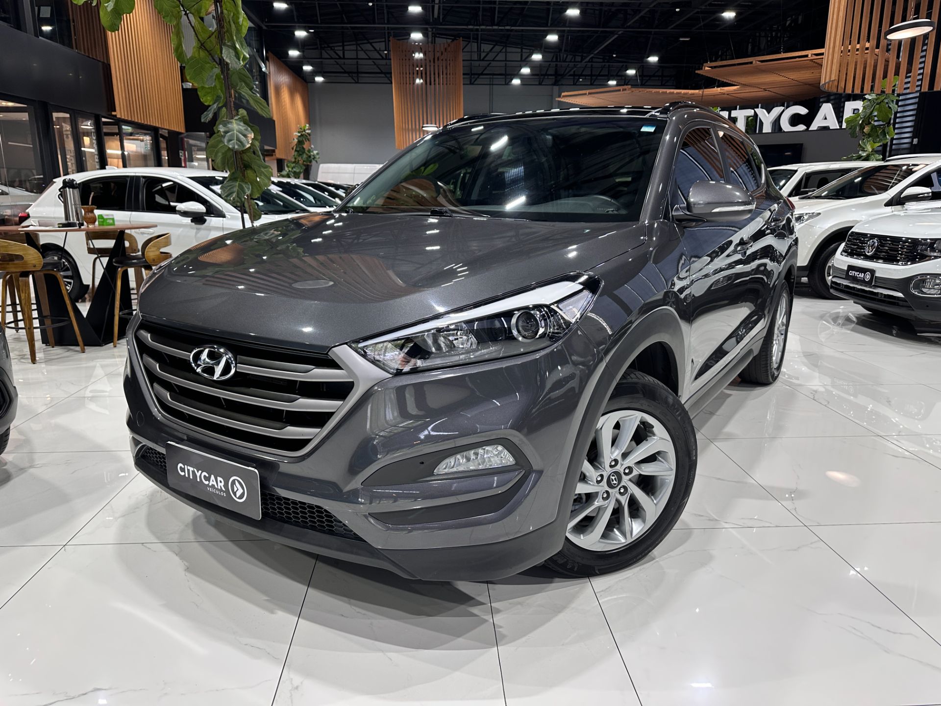 HYUNDAI TUCSON GLS 1.6 TURBO
