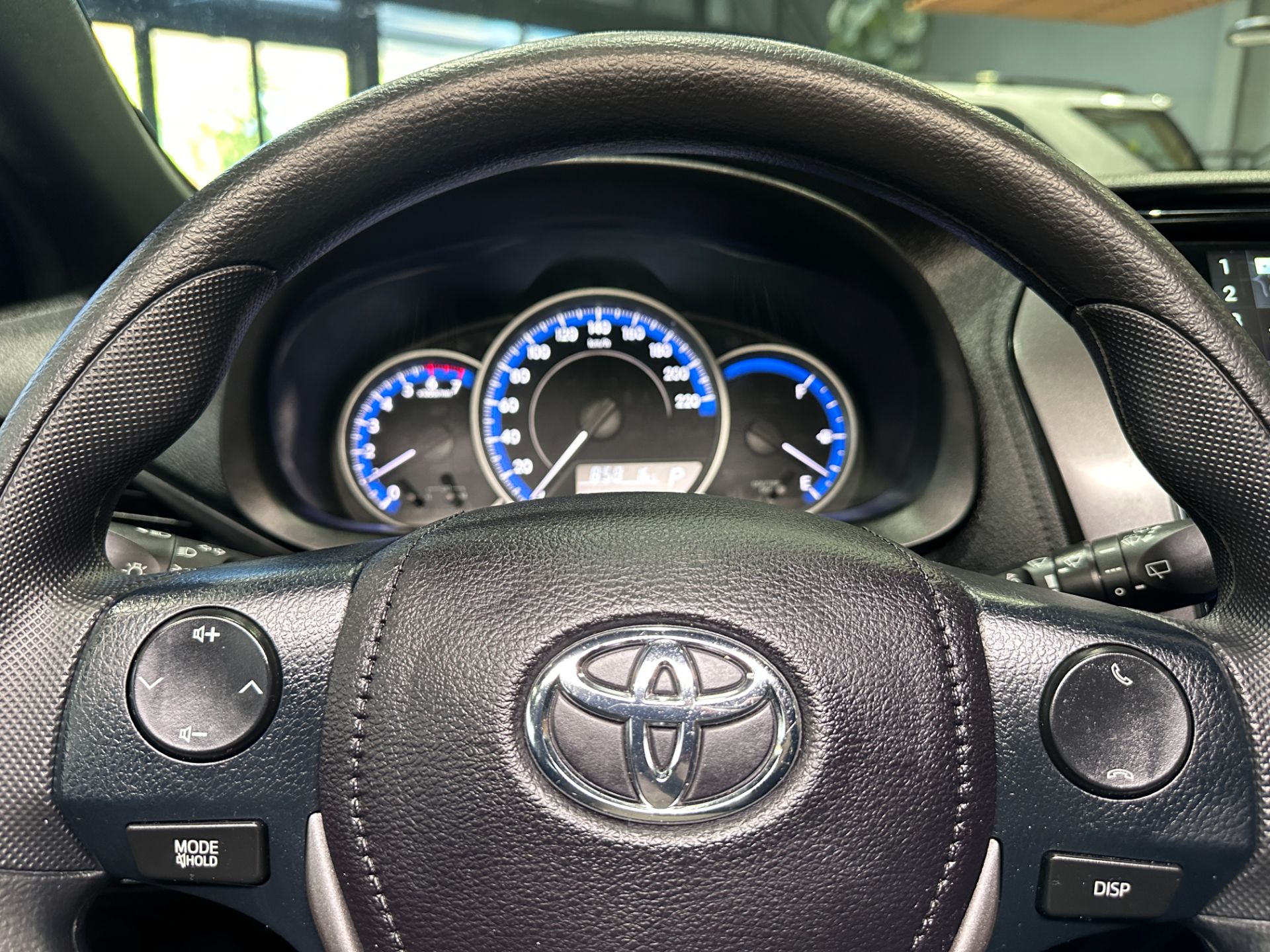 TOYOTA YARIS 1.5 XL HATCH AUTOMATICO