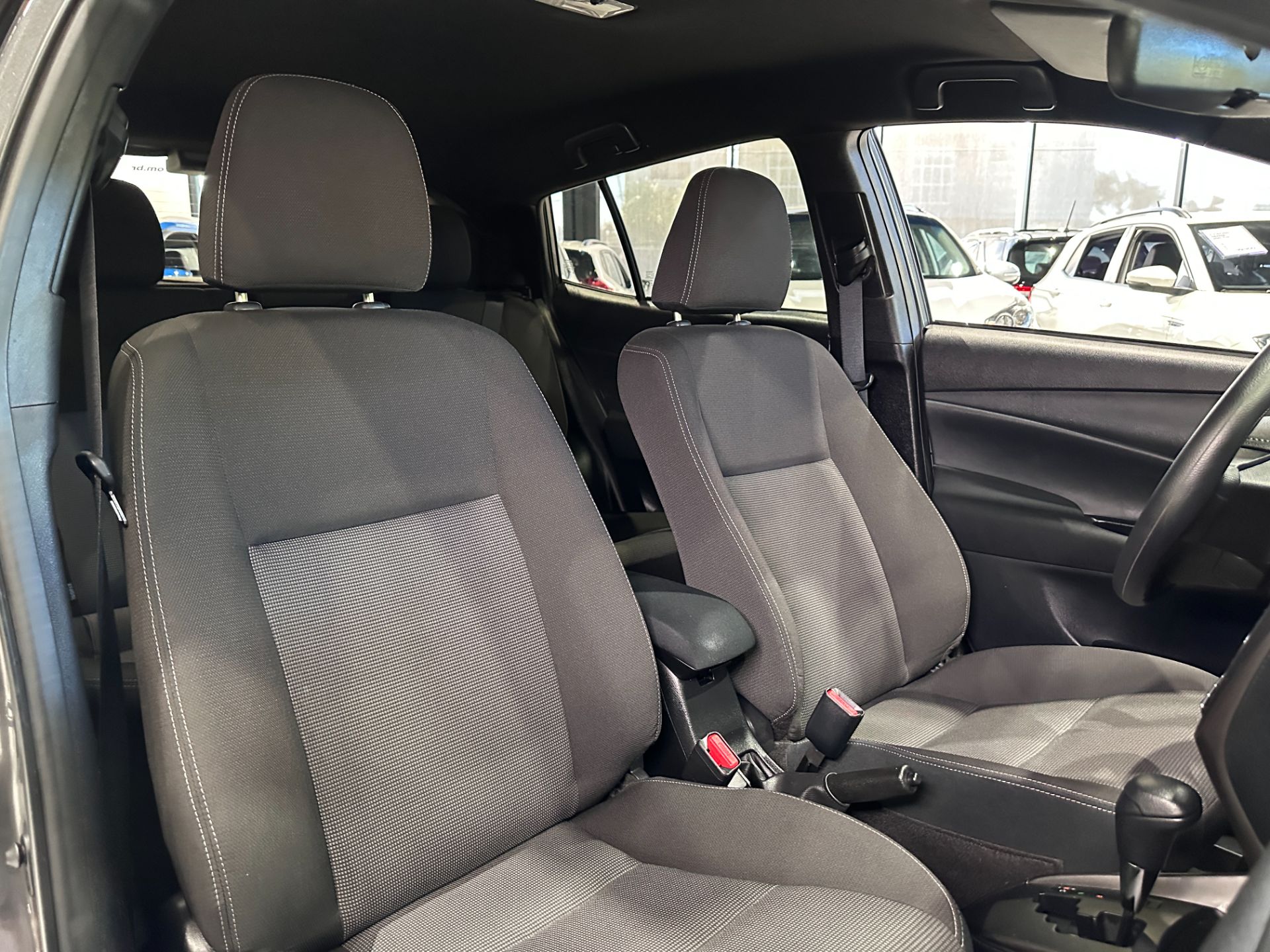 TOYOTA YARIS 1.5 XL HATCH AUTOMATICO