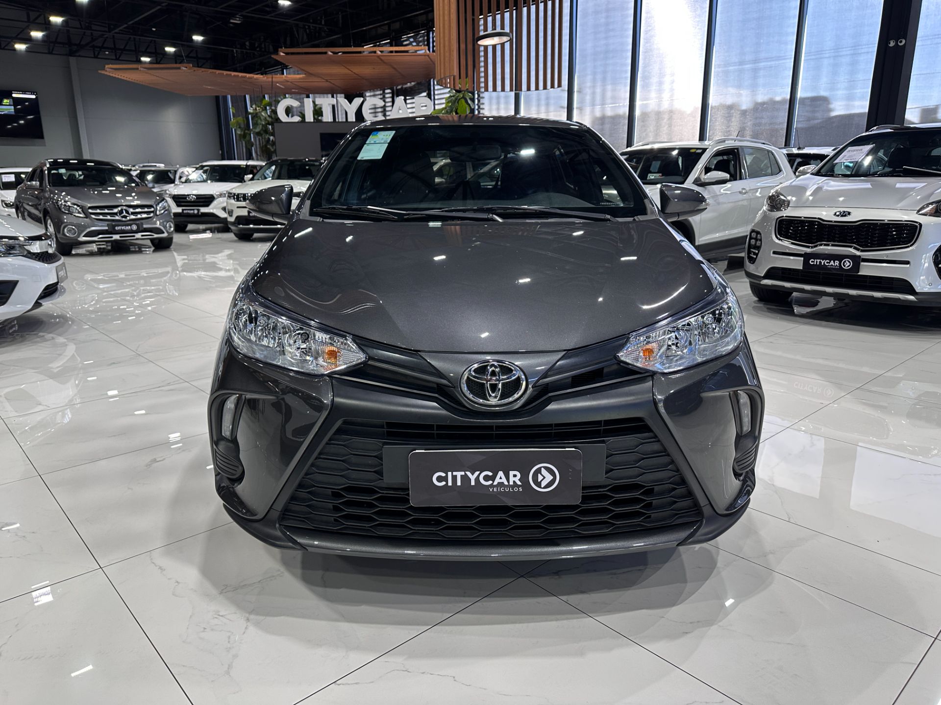 TOYOTA YARIS 1.5 XL HATCH AUTOMATICO