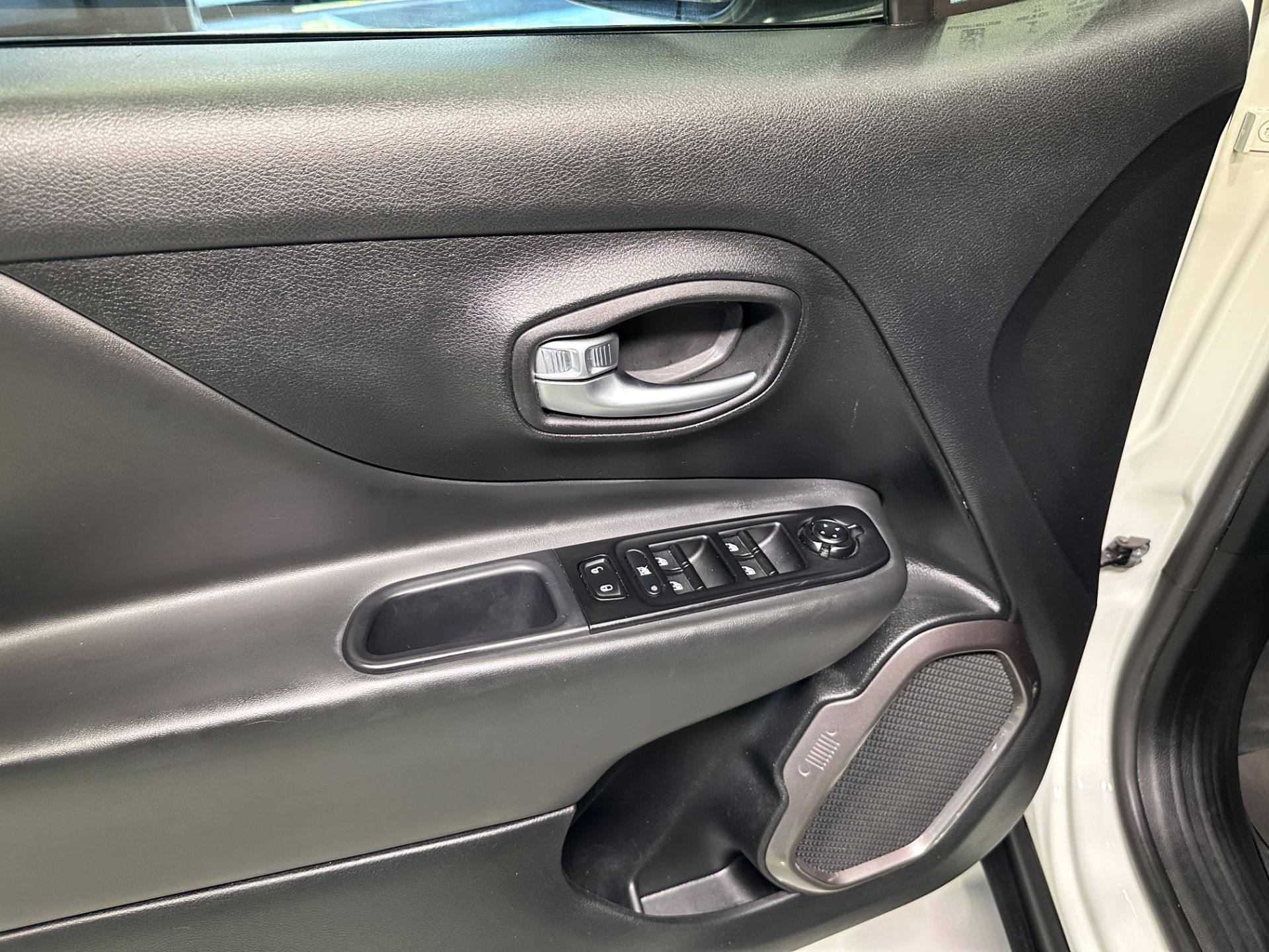 JEEP RENEGADE 1.8 LIMITED FLEX AUTOMATICO