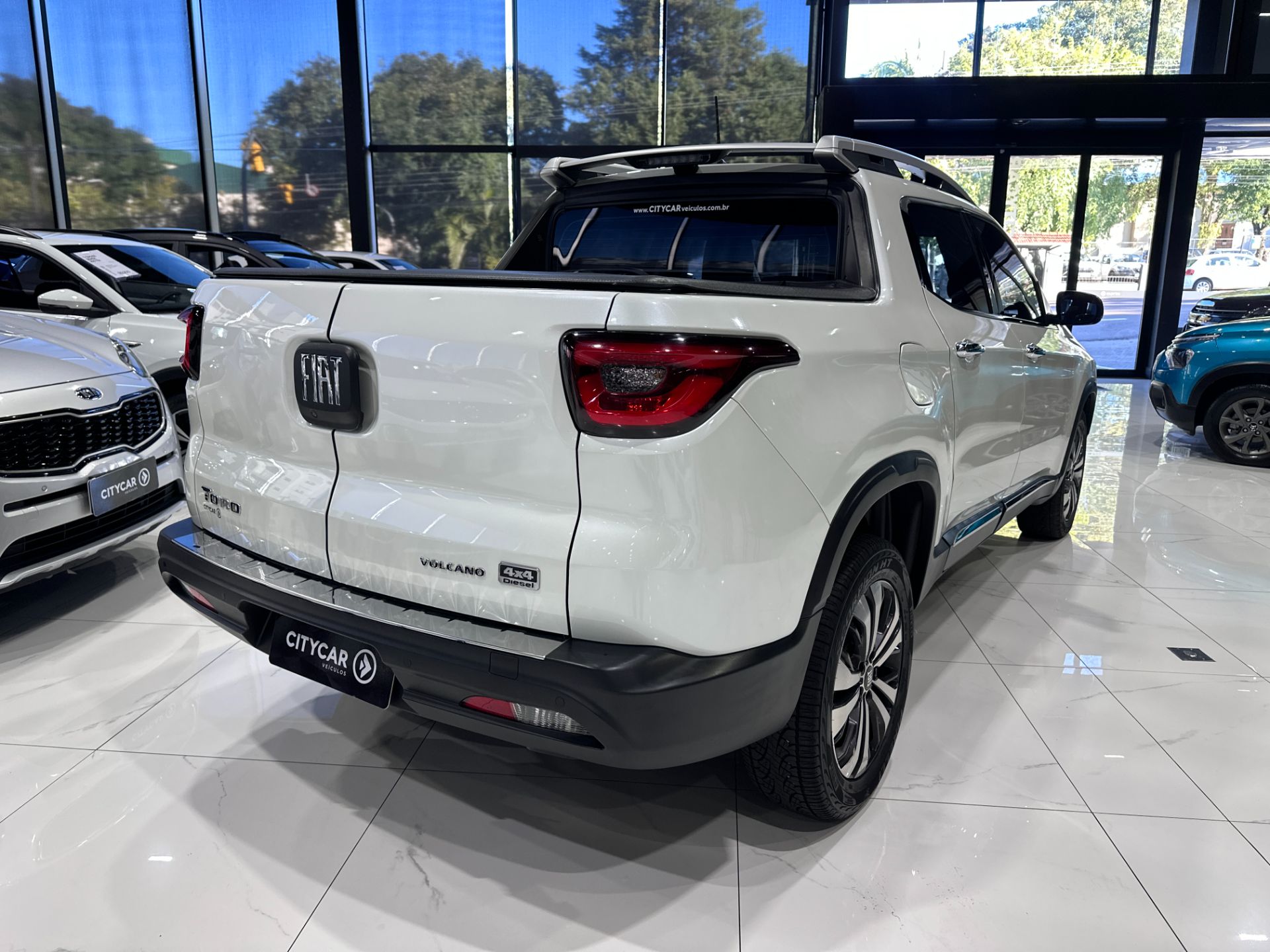 FIAT TORO 2.0 VOLCANO AT9 4X4