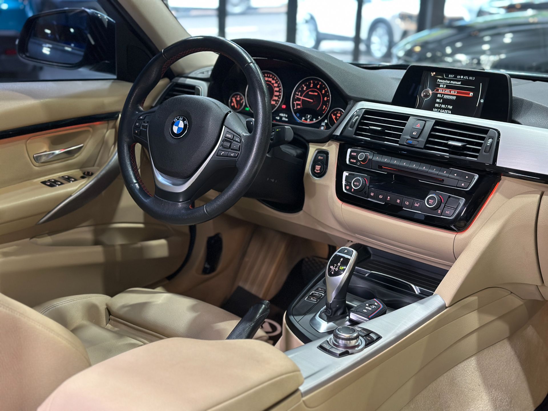 BMW 320I SPORT GP ACTIVE FLEX 2.0 TURBO