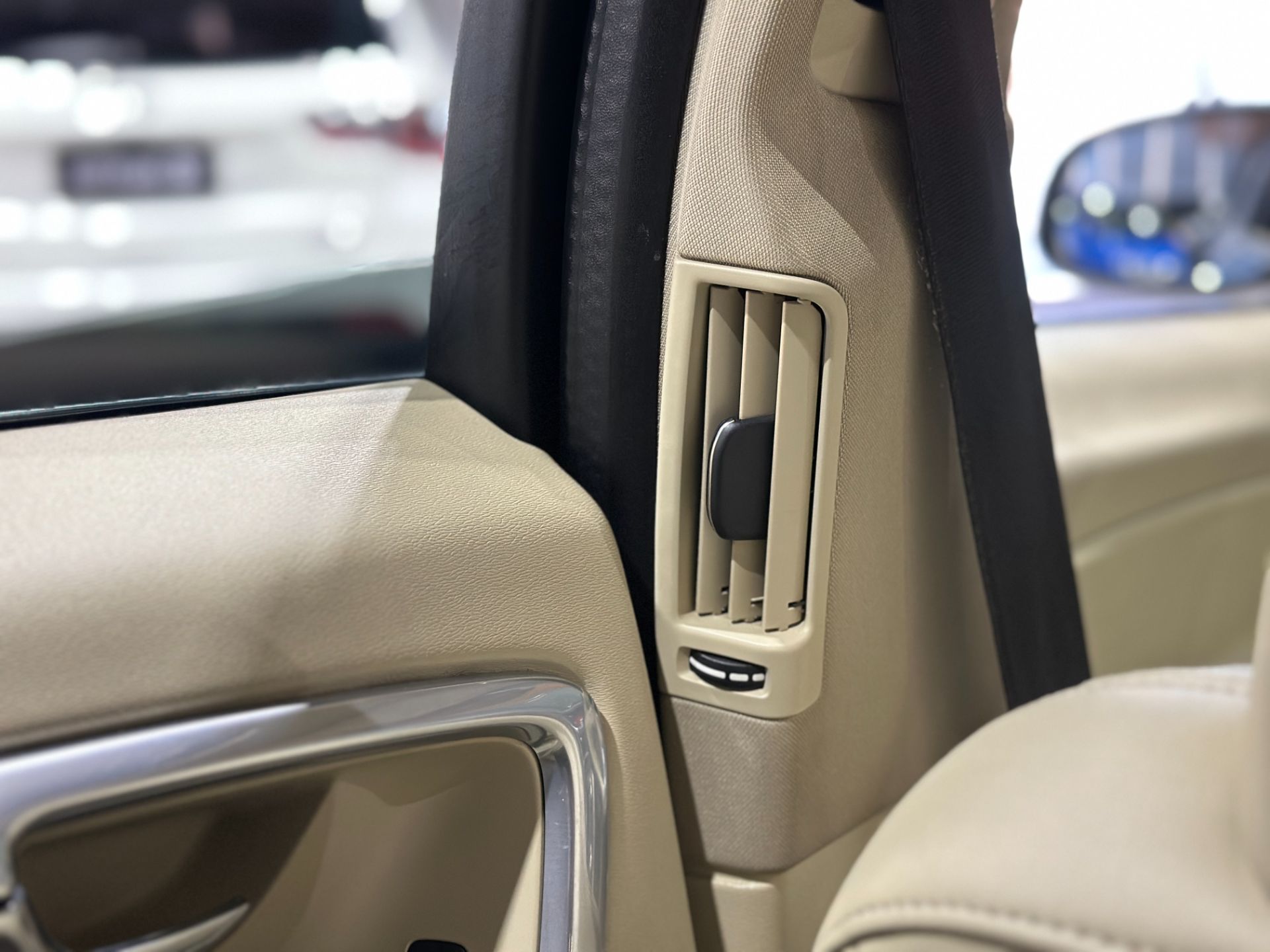 VOLVO S60 T5 MOMENTUM 2.0