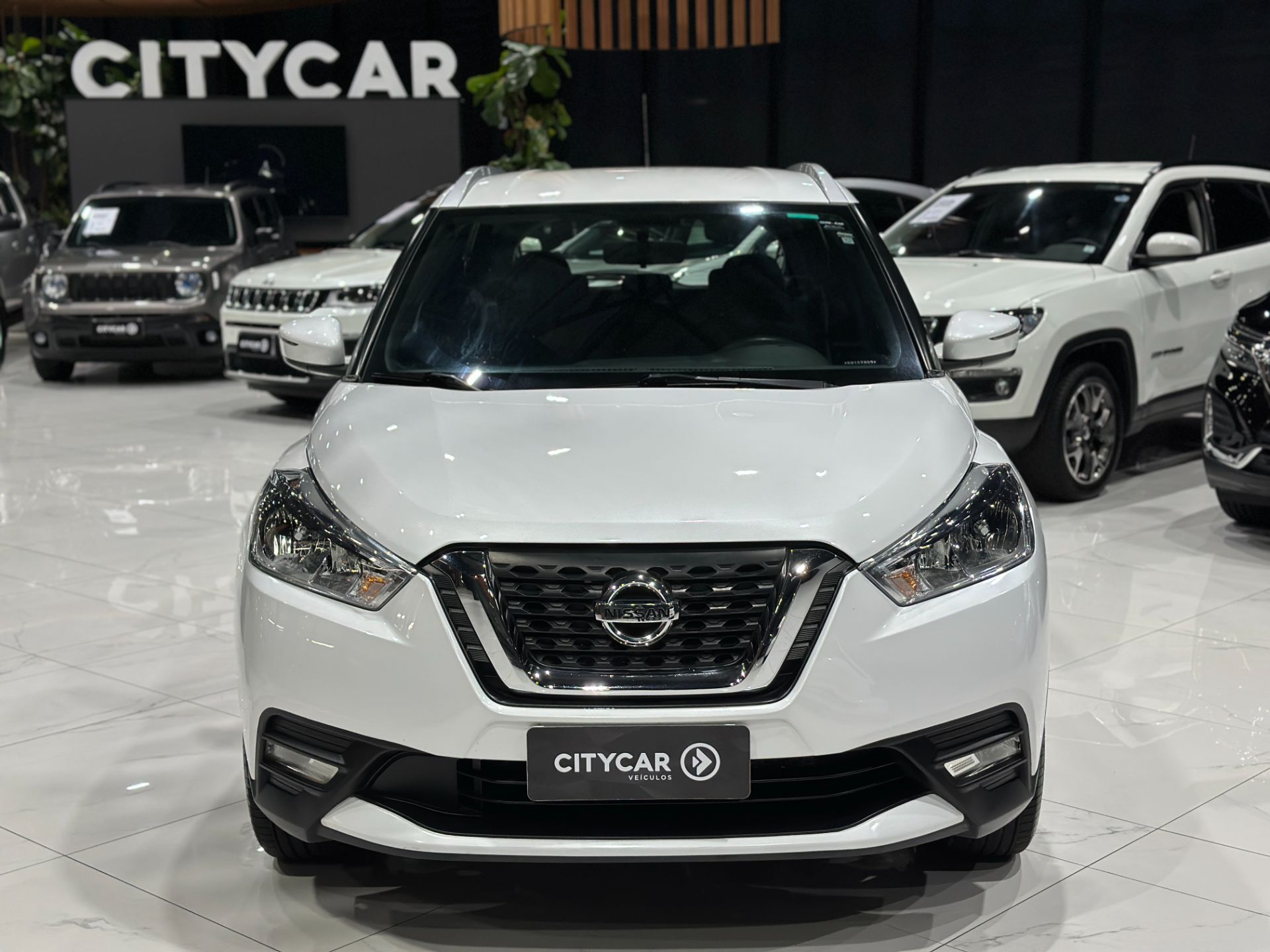 NISSAN KICKS SV CVT