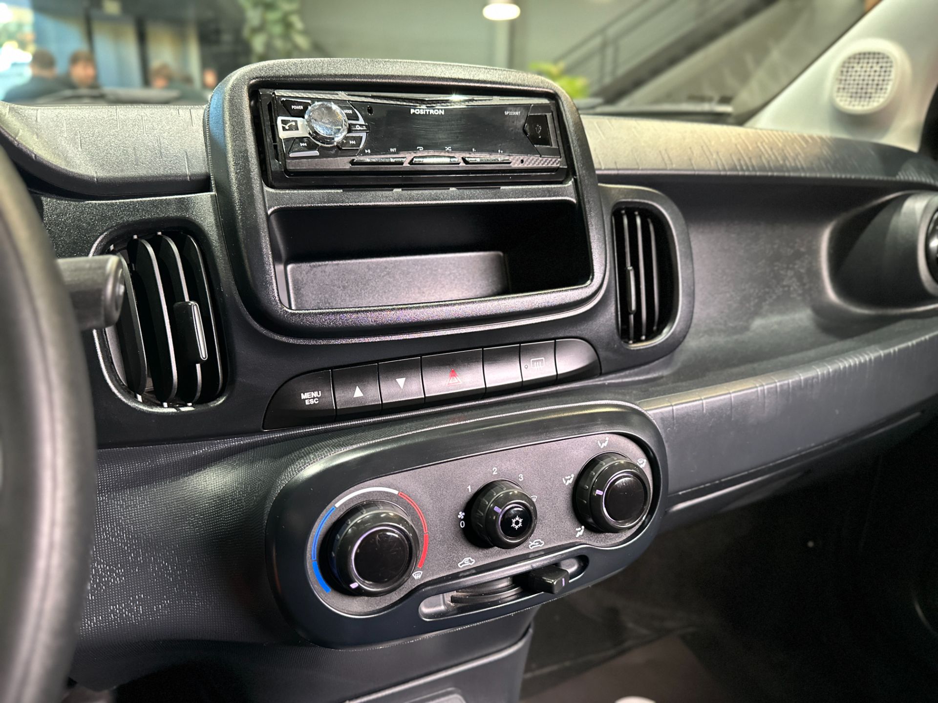 FIAT MOBI 1.0 LIKE MANUAL