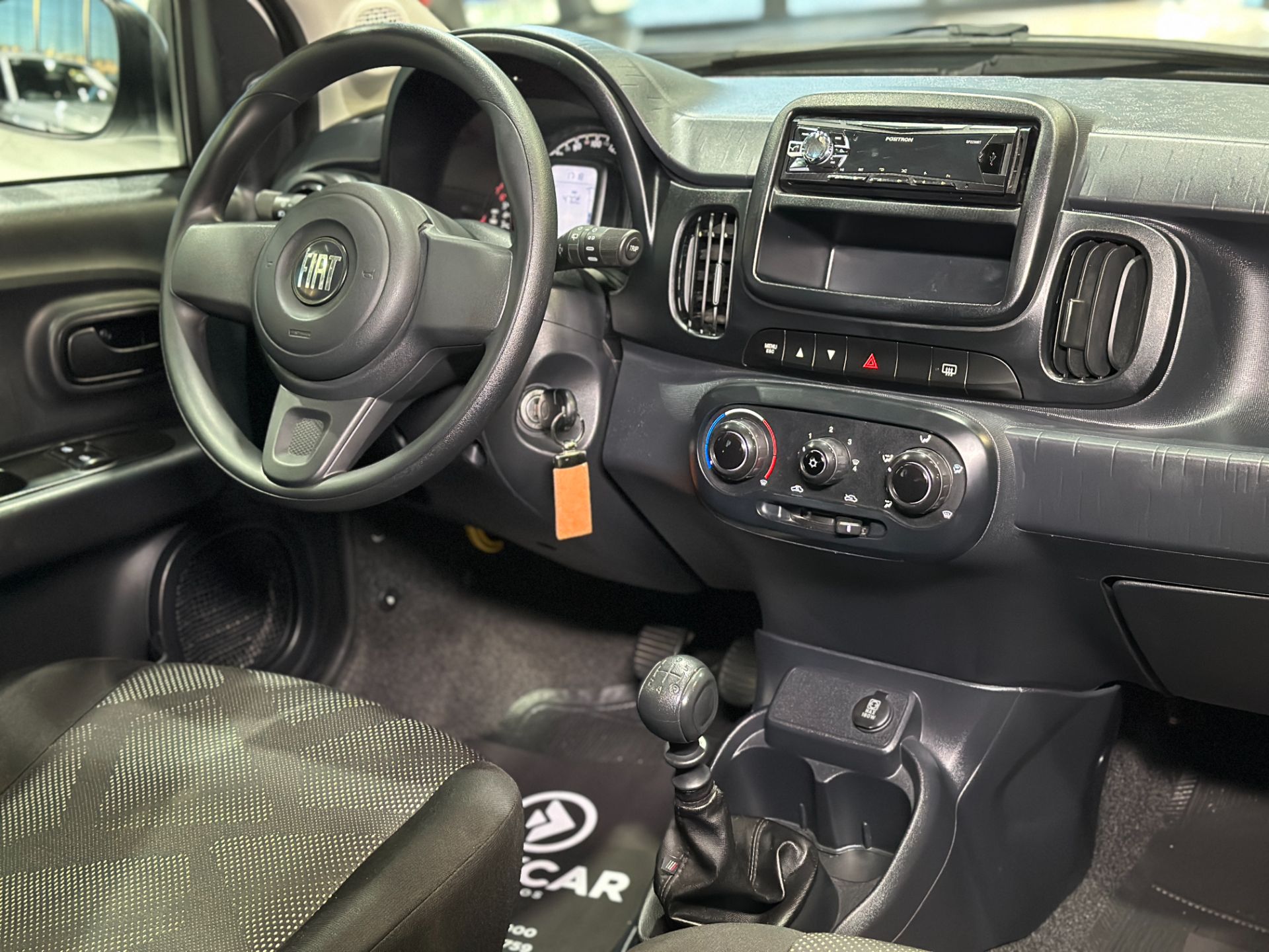 FIAT MOBI 1.0 LIKE MANUAL