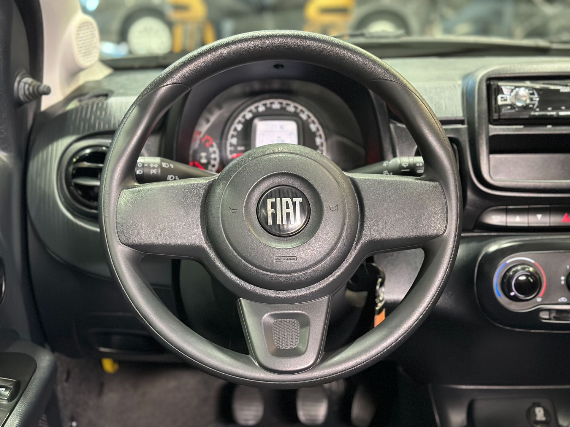 FIAT MOBI 1.0 LIKE MANUAL