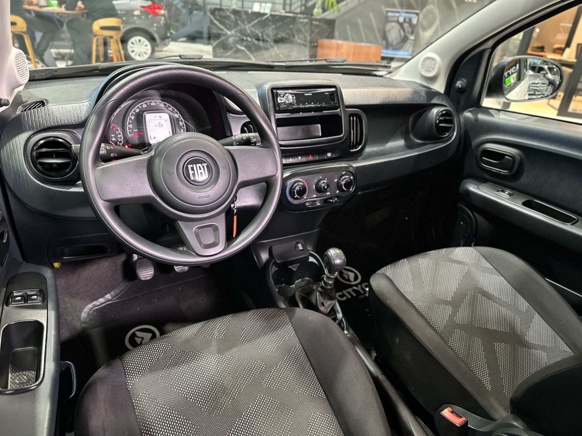 FIAT MOBI 1.0 LIKE MANUAL