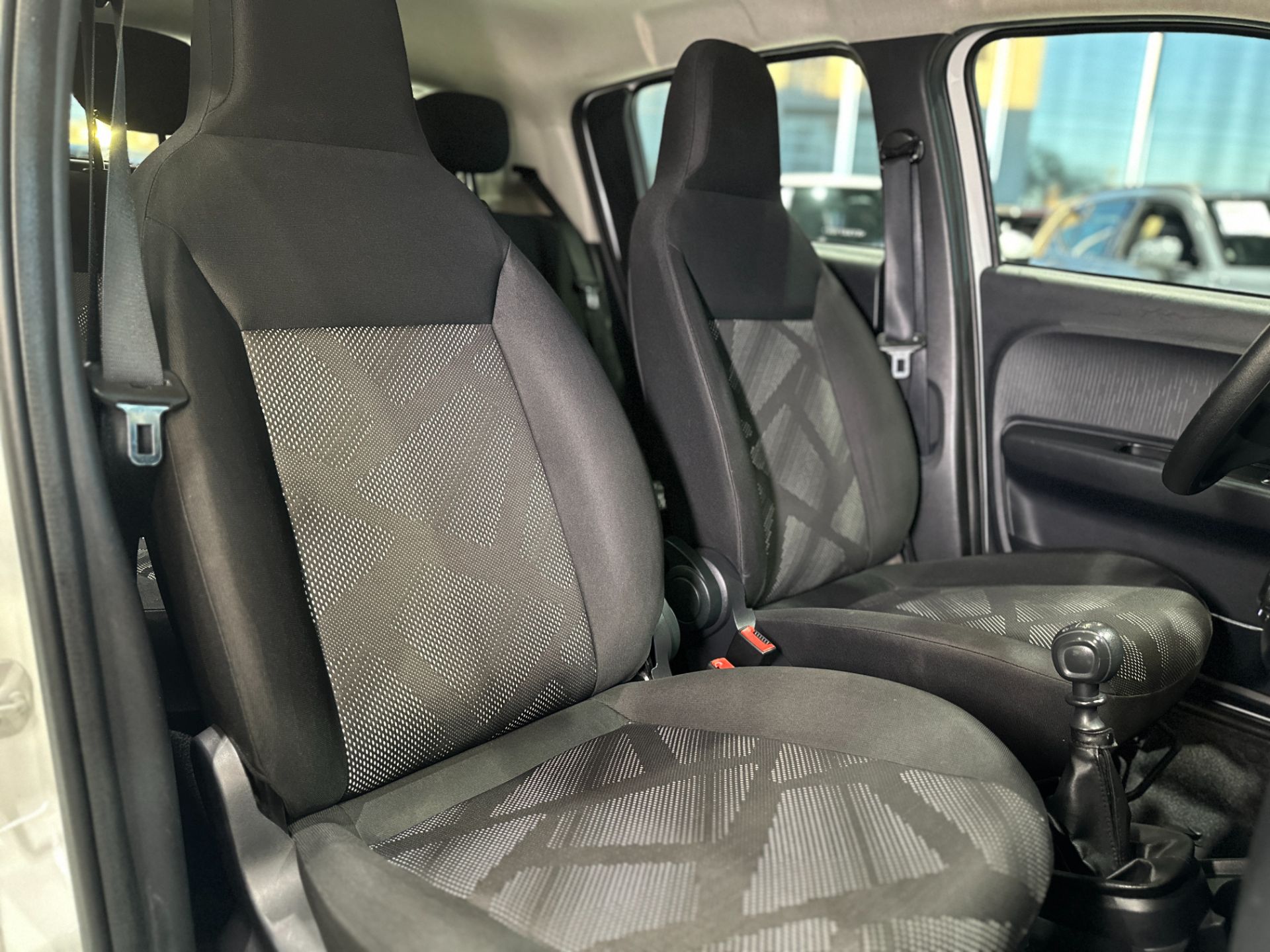 FIAT MOBI 1.0 LIKE MANUAL