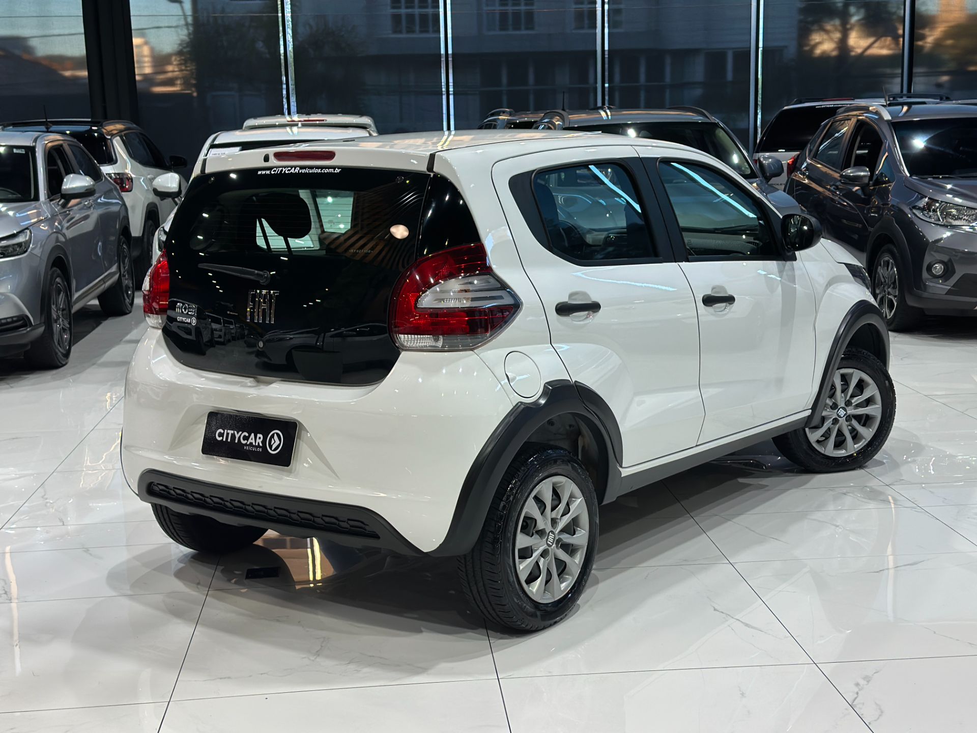 FIAT MOBI 1.0 LIKE MANUAL