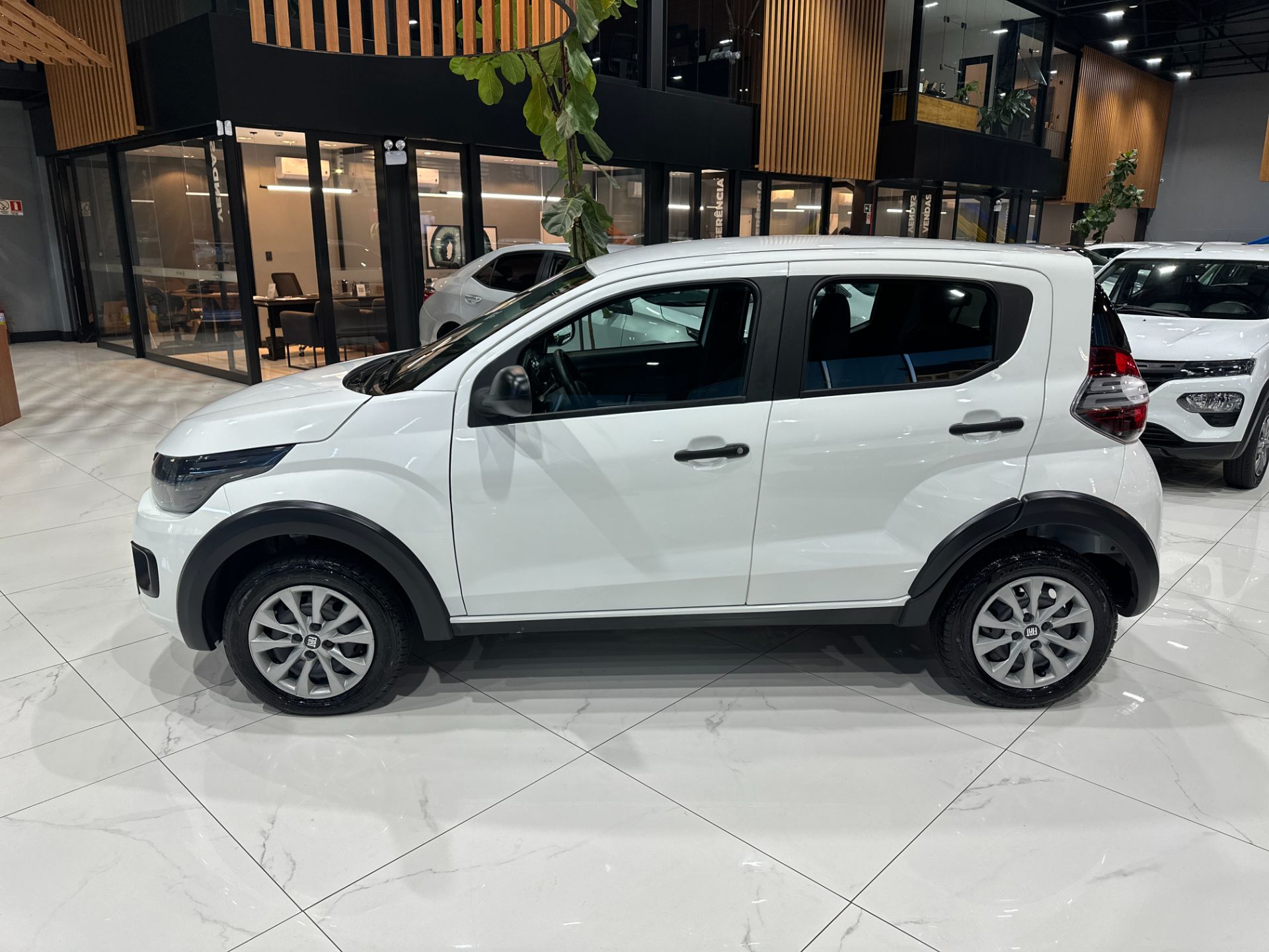 FIAT MOBI 1.0 LIKE MANUAL