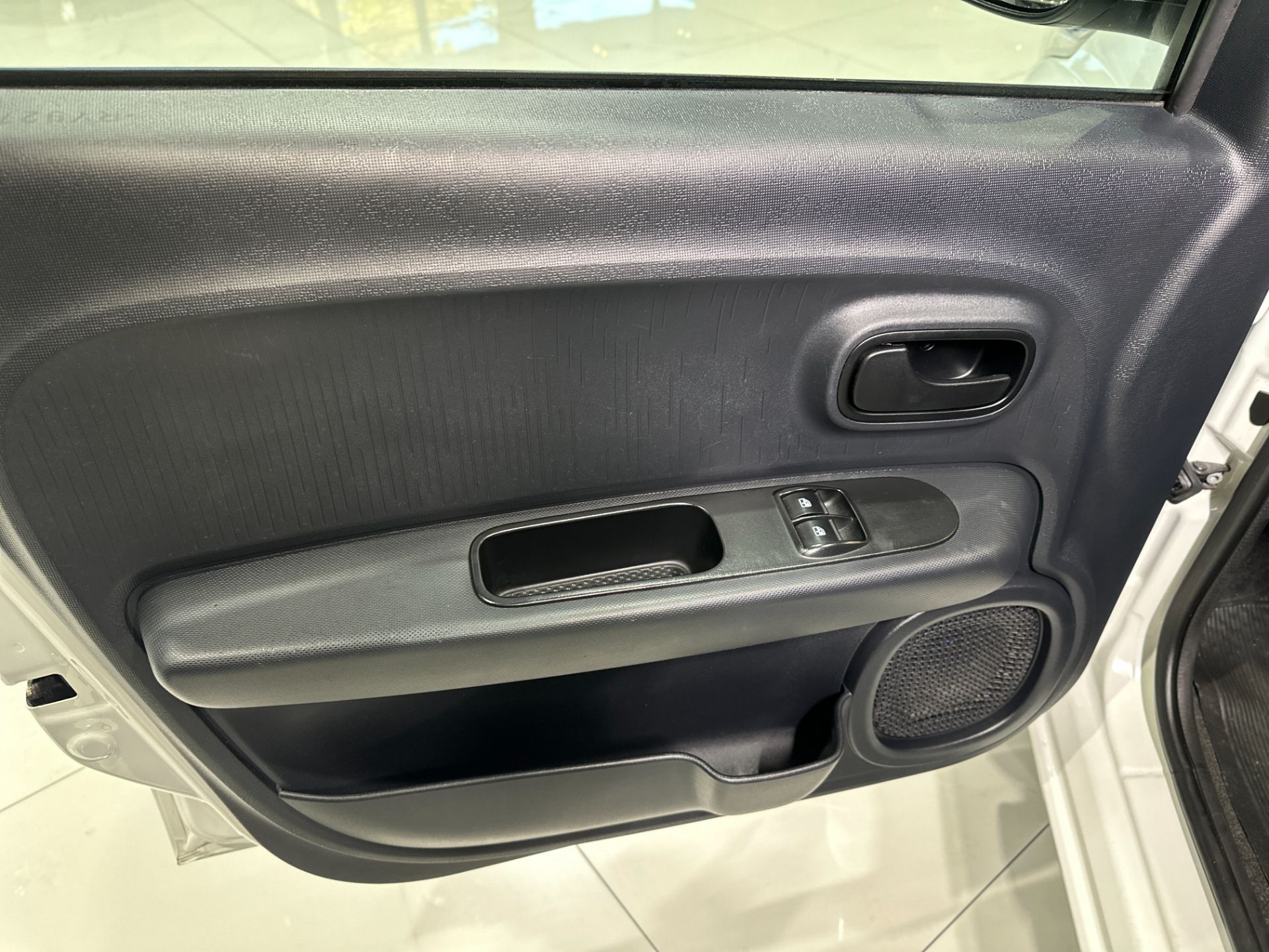 FIAT MOBI 1.0 LIKE MANUAL