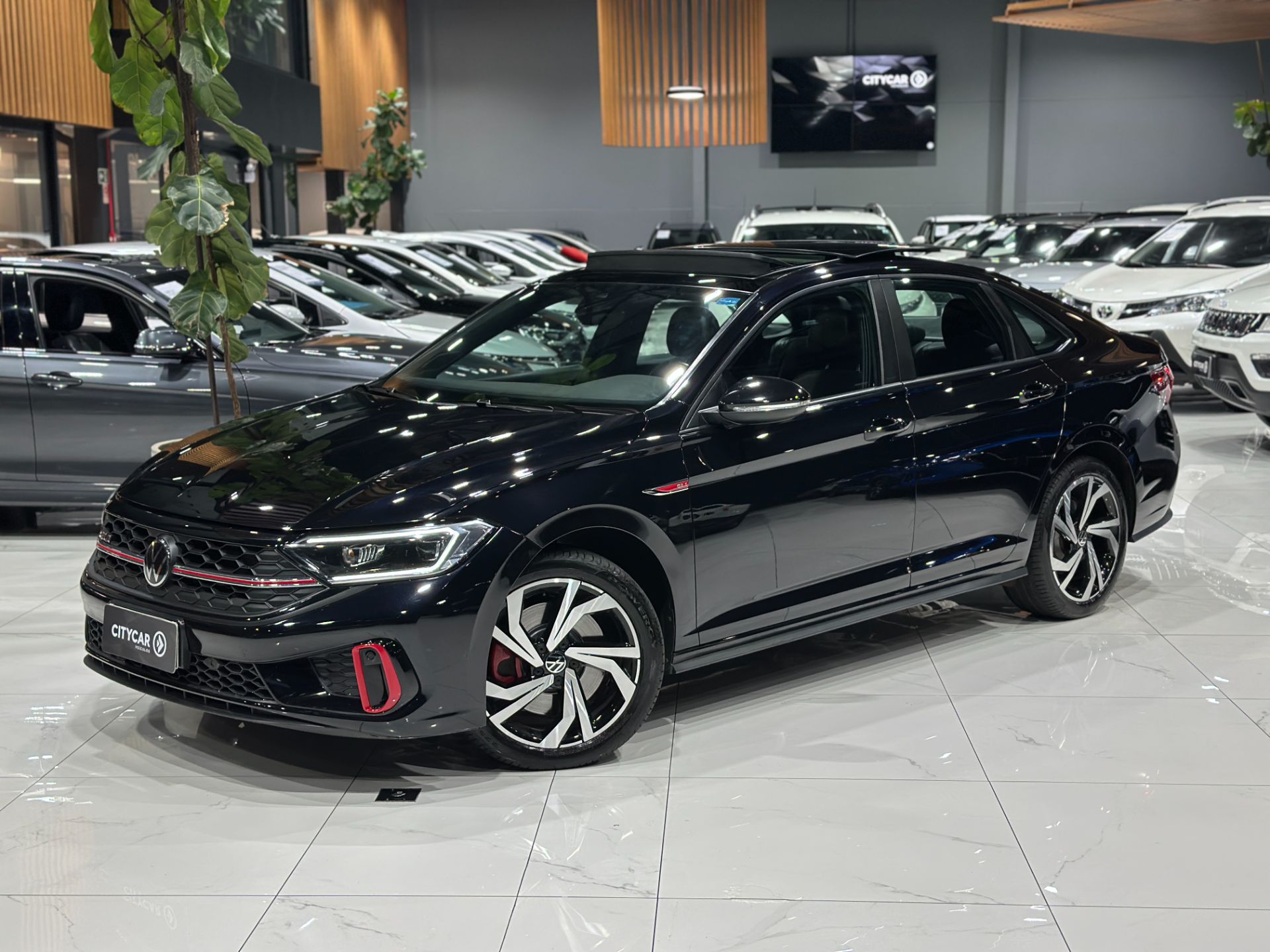 VOLKSWAGEN JETTA GLI 350 TSI 2.0