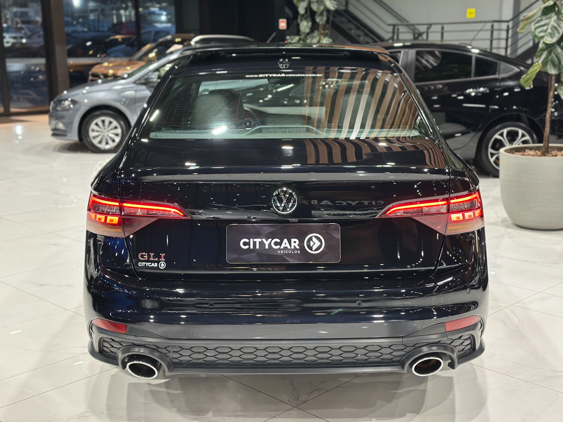 VOLKSWAGEN JETTA GLI 350 TSI 2.0