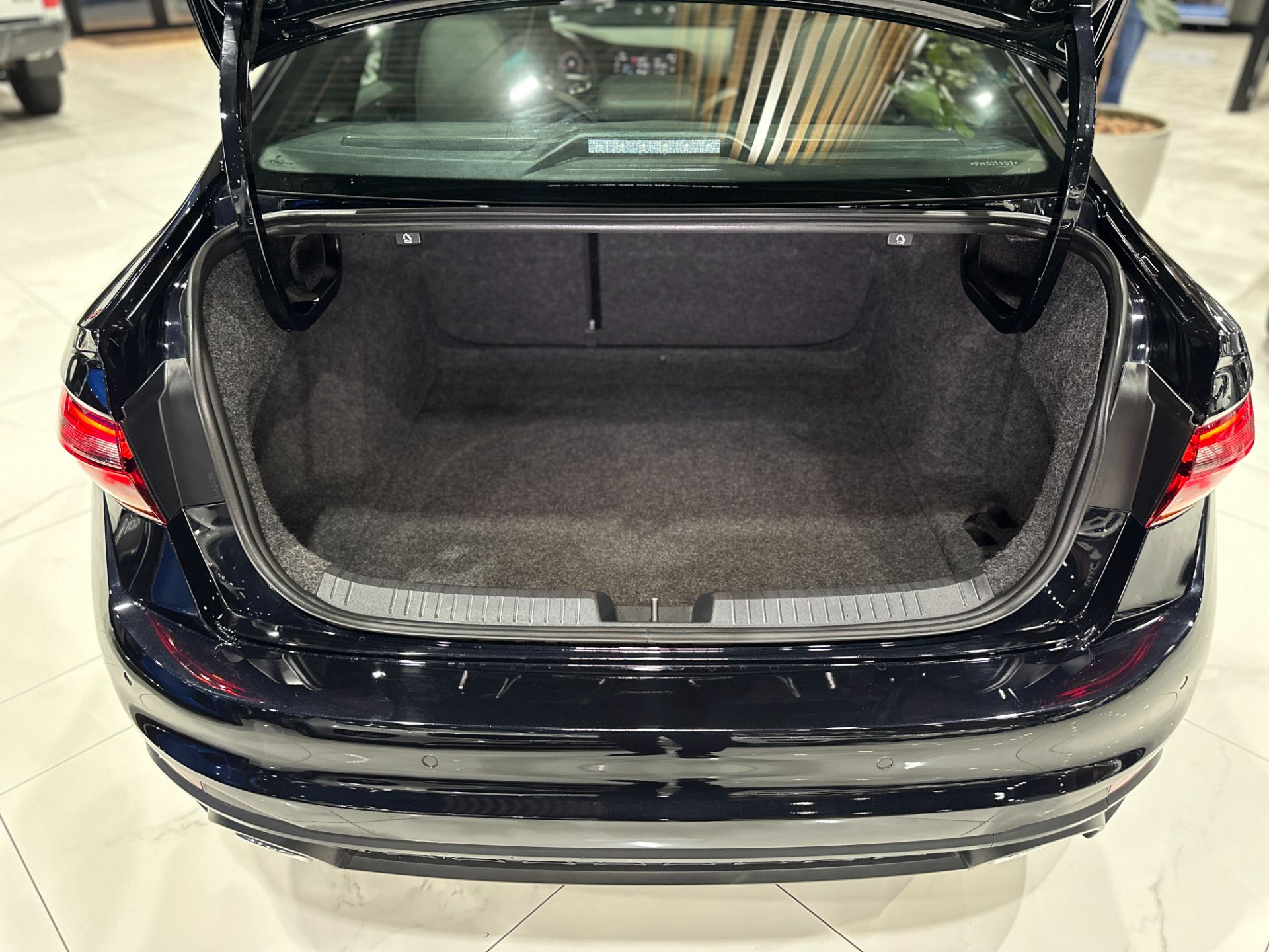 VOLKSWAGEN JETTA GLI 350 TSI 2.0