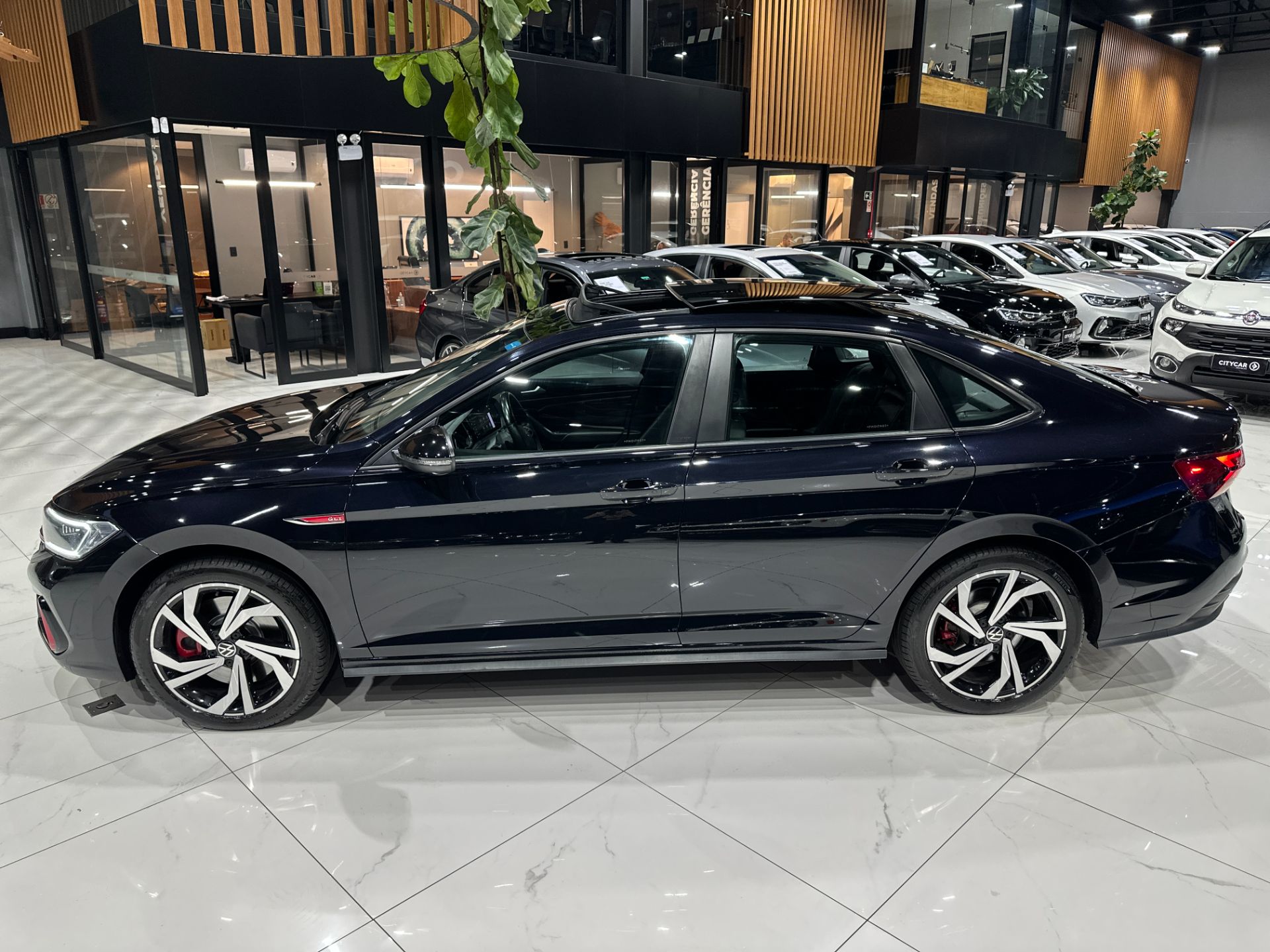VOLKSWAGEN JETTA GLI 350 TSI 2.0