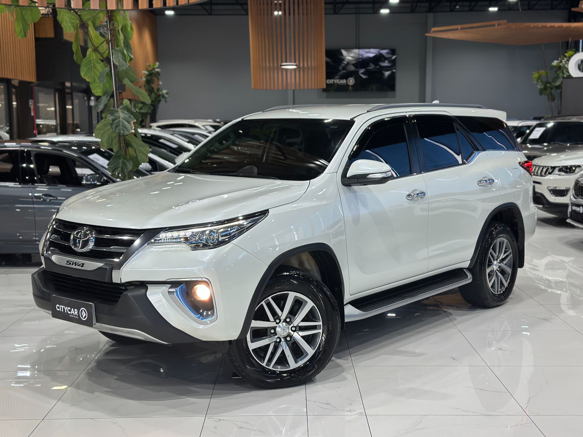 TOYOTA HILUX SW4 SRX