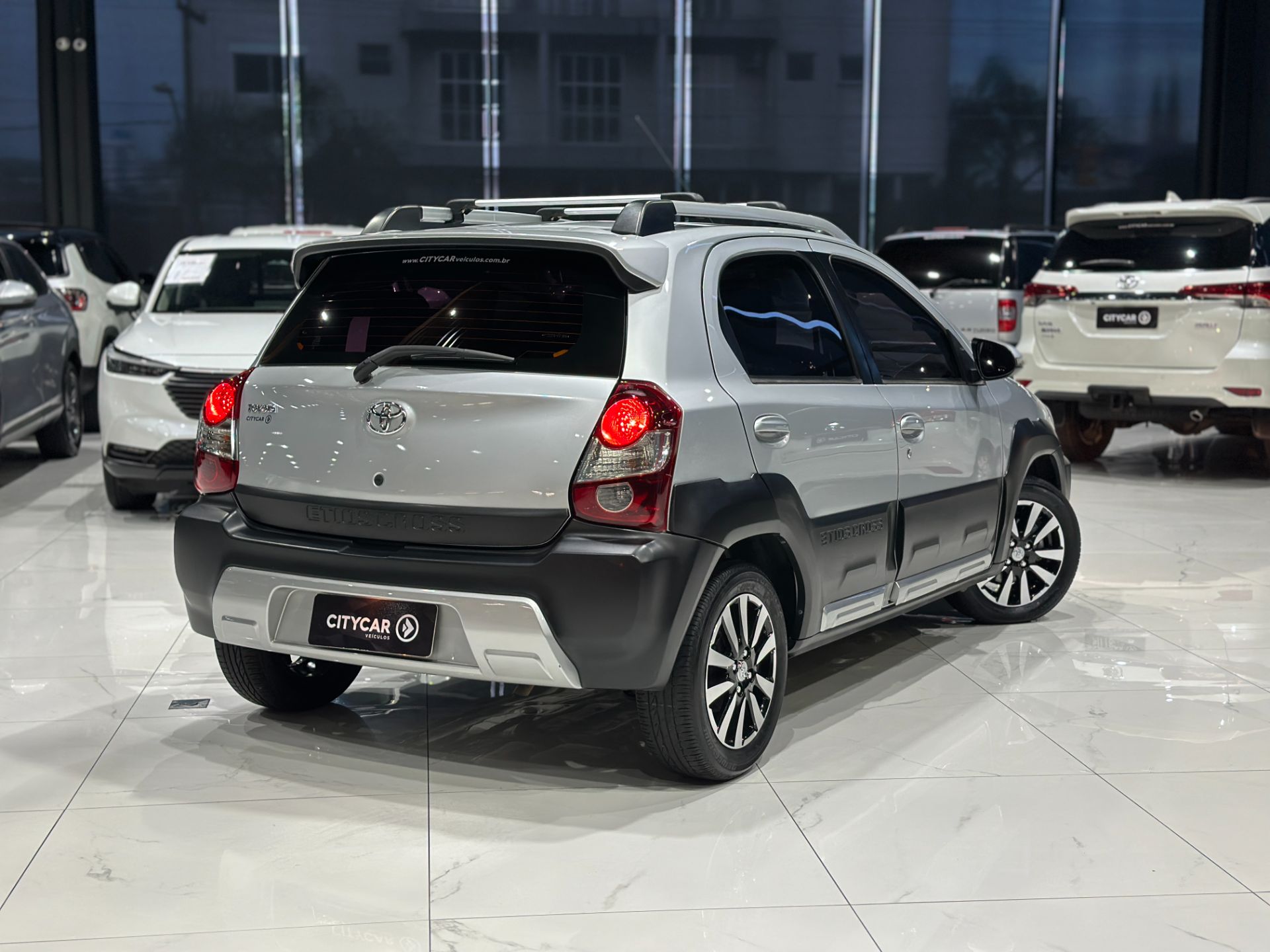 TOYOTA ETIOS CROSS 1.5 FLEX MANUAL
